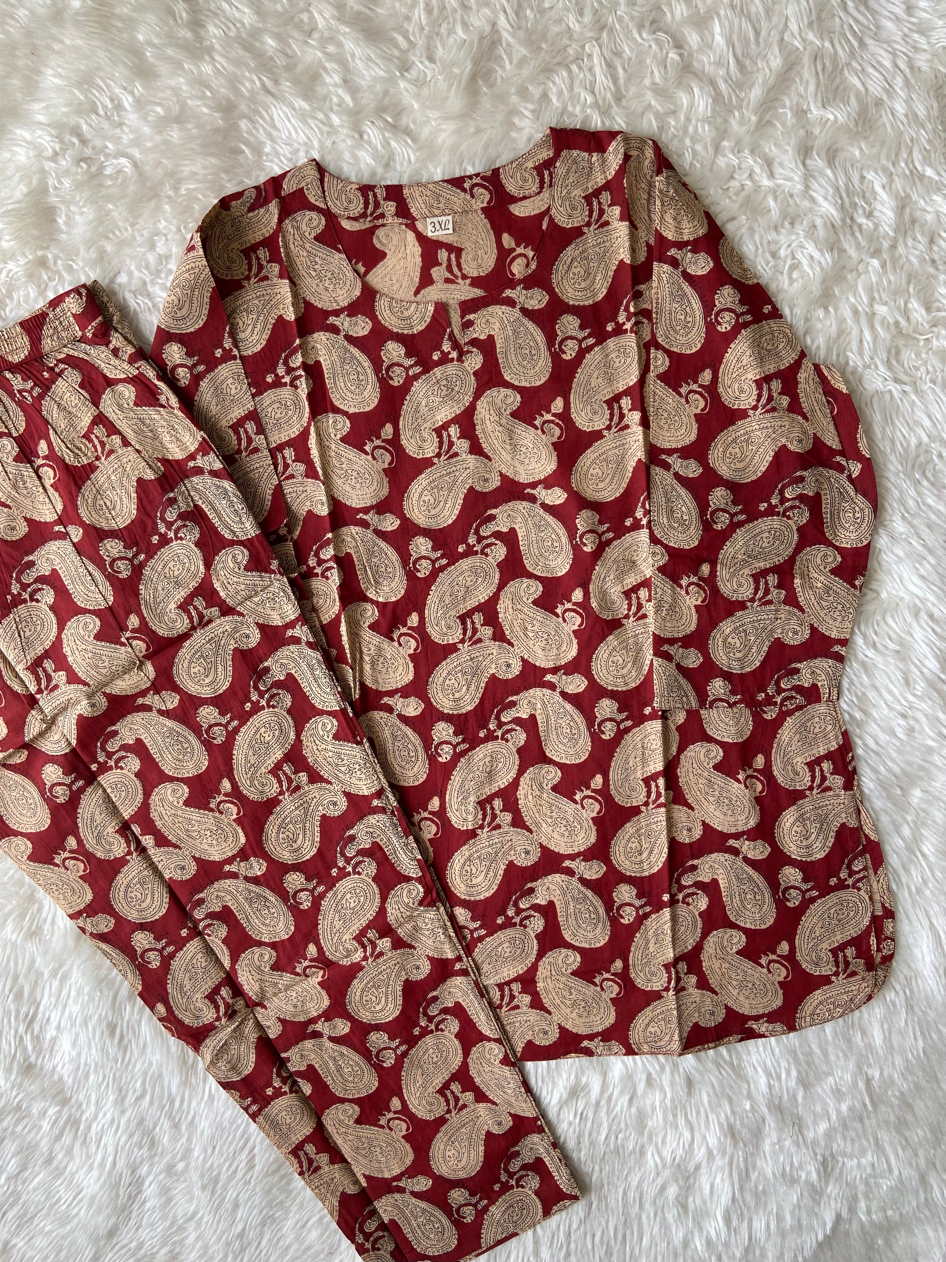 “Plus Size” Lounge Wear