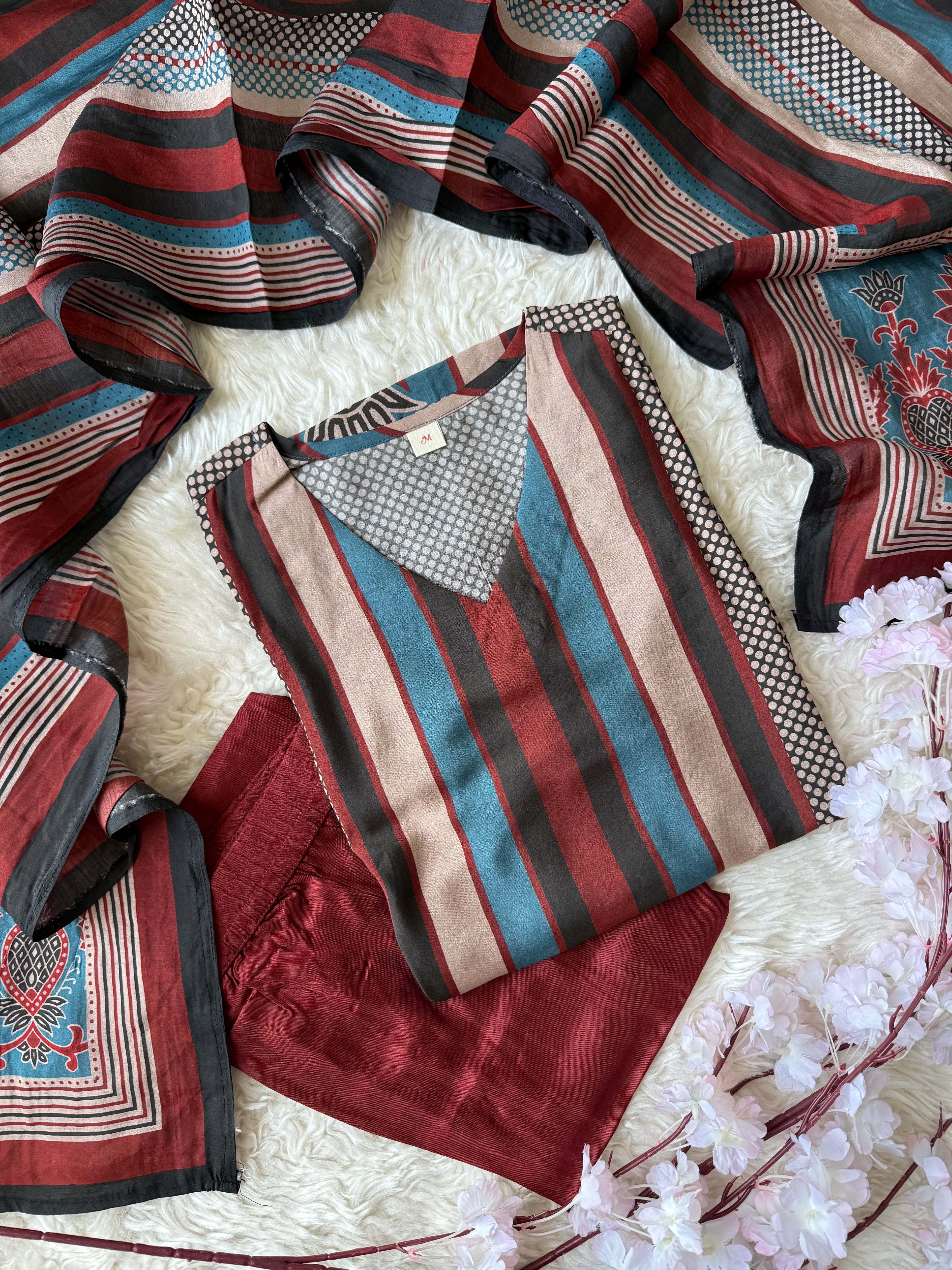 Pure Muslin Silk Kurti Pant Dupatta Set