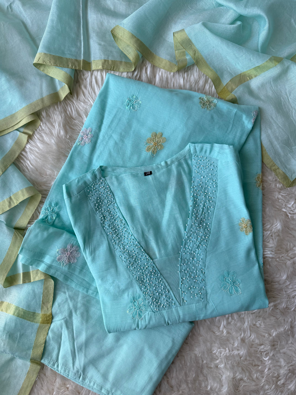 Mul Chanderi Kurti Pant Dupatta Set