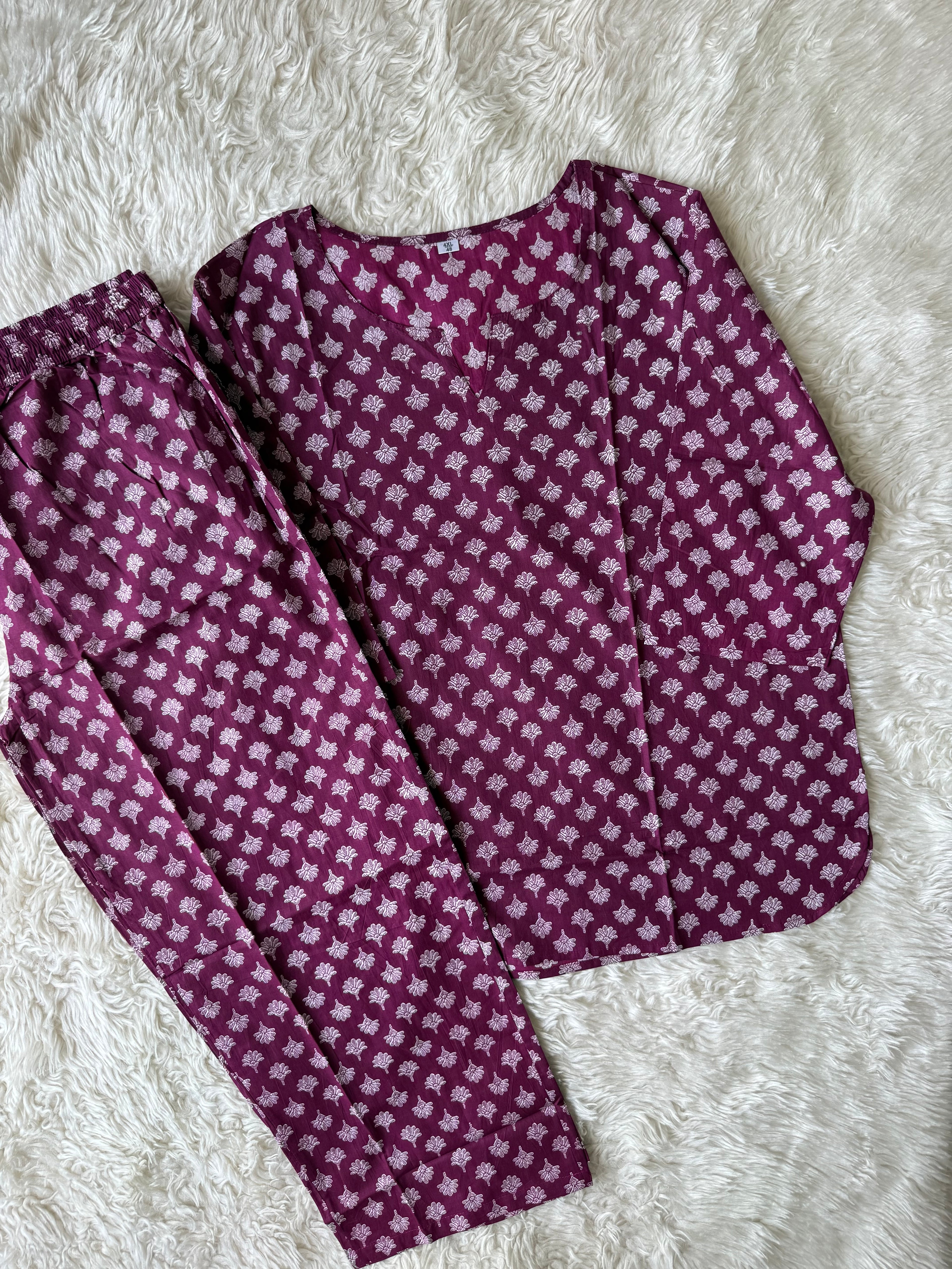 “Plus Size” Lounge Wear