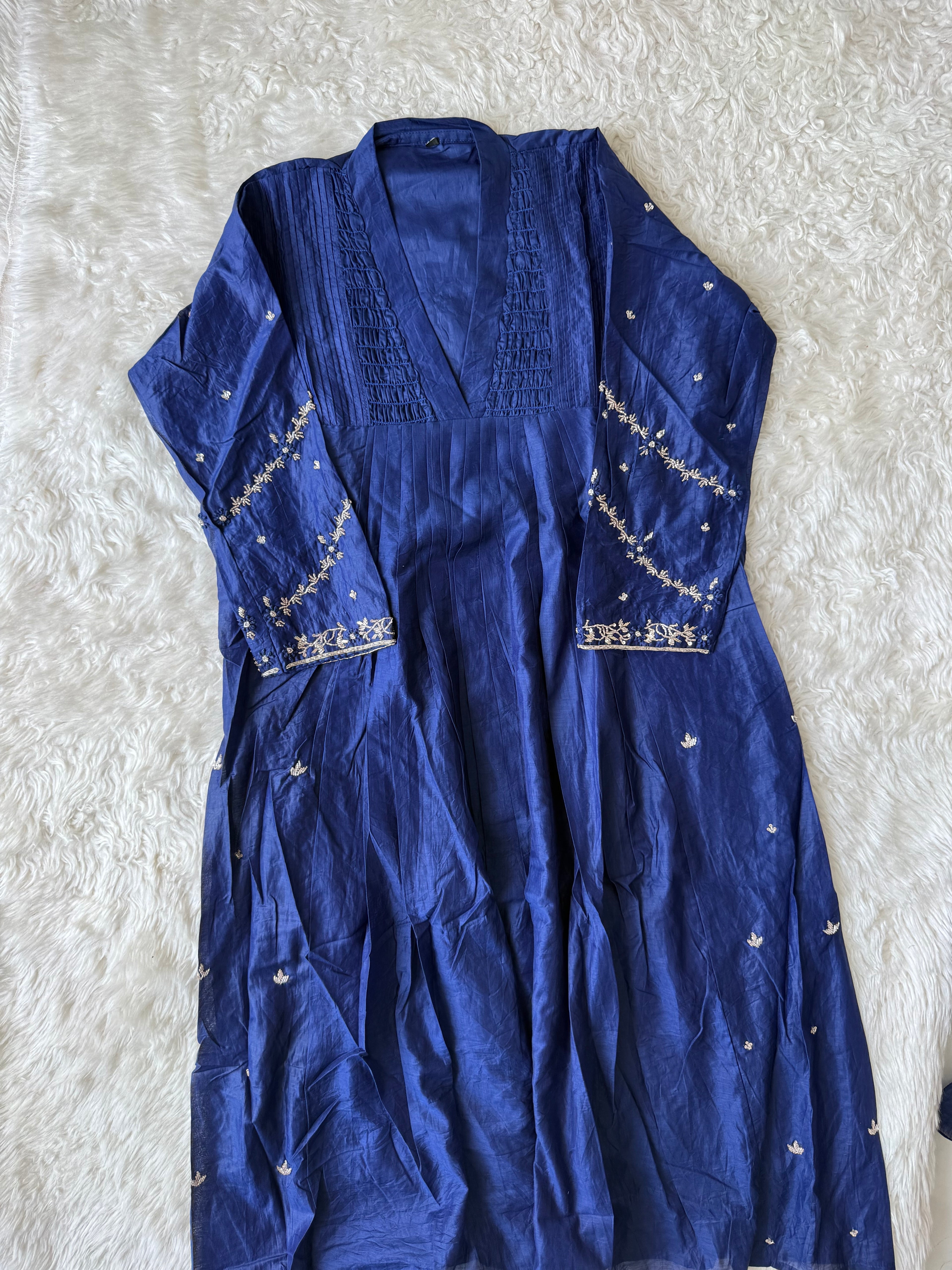 Mul Chanderi Kurti Pant Dupatta Set