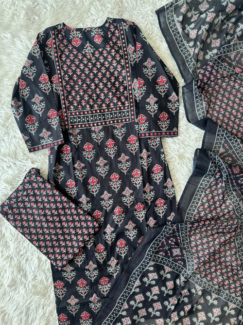 Budget Friendly Kurti Pant Dupatta Set