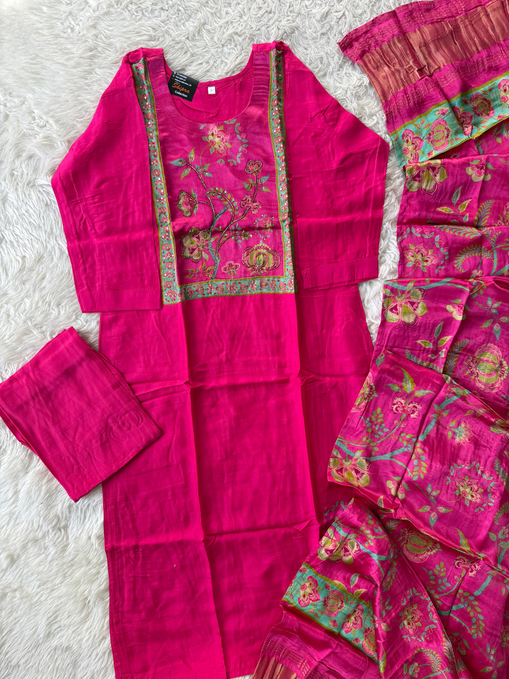 Gazi Silk Kurti Pant Dupatta Set