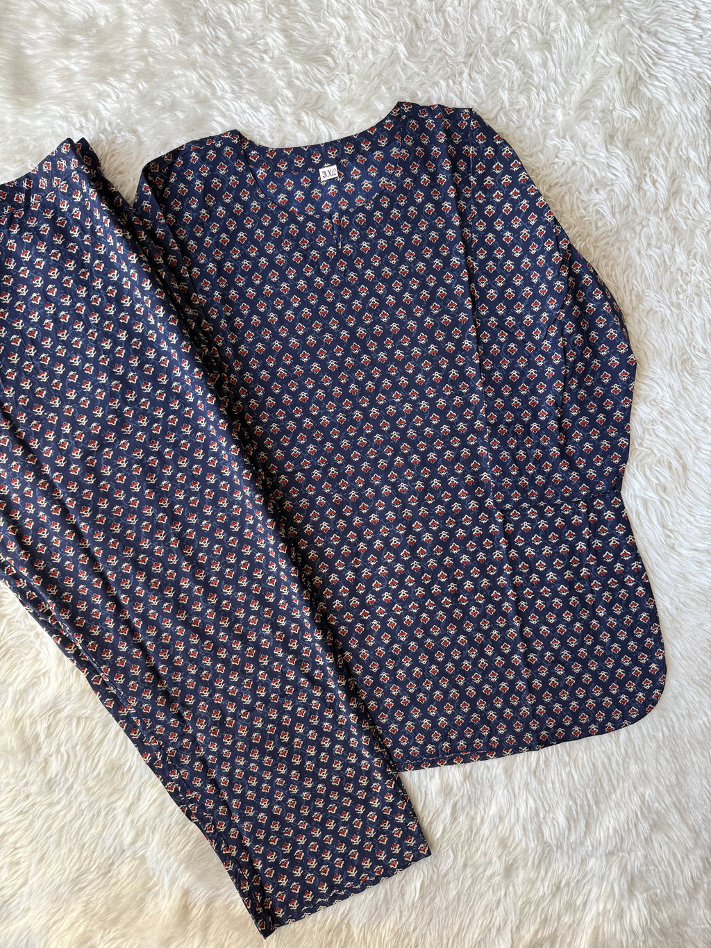 “Plus Size” Lounge Wear