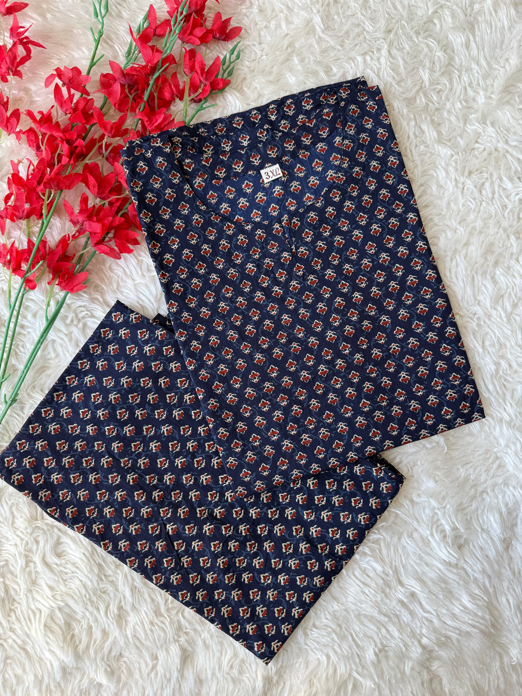 “Plus Size” Lounge Wear