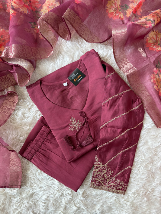 Pure Muslin Silk Kurti Pant Organza Dupatta Set