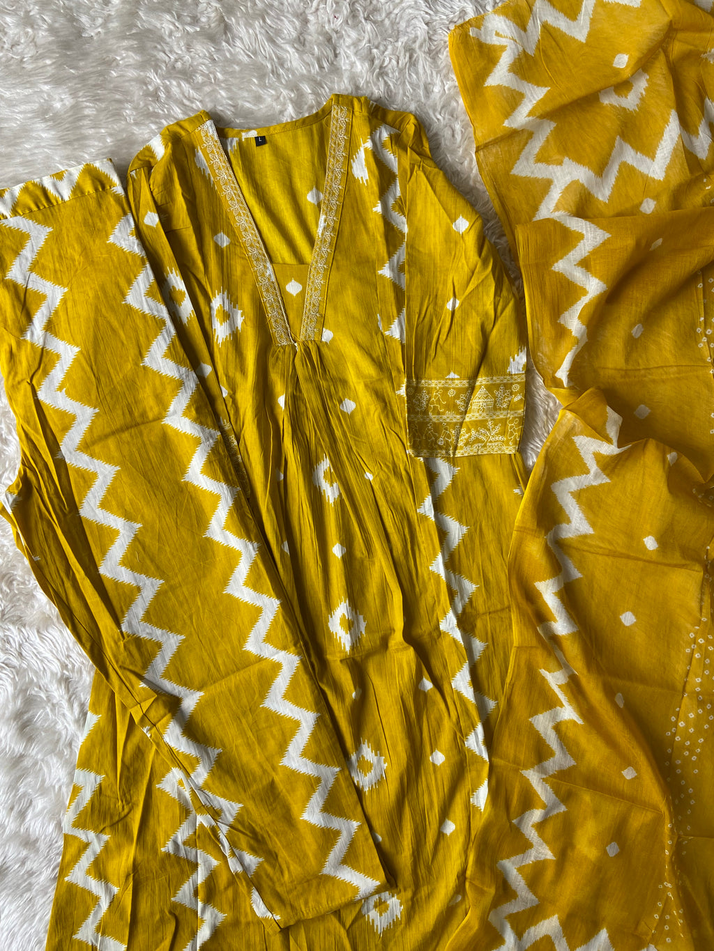 Budget Friendly FLARE Kurti Pant Dupatta Set