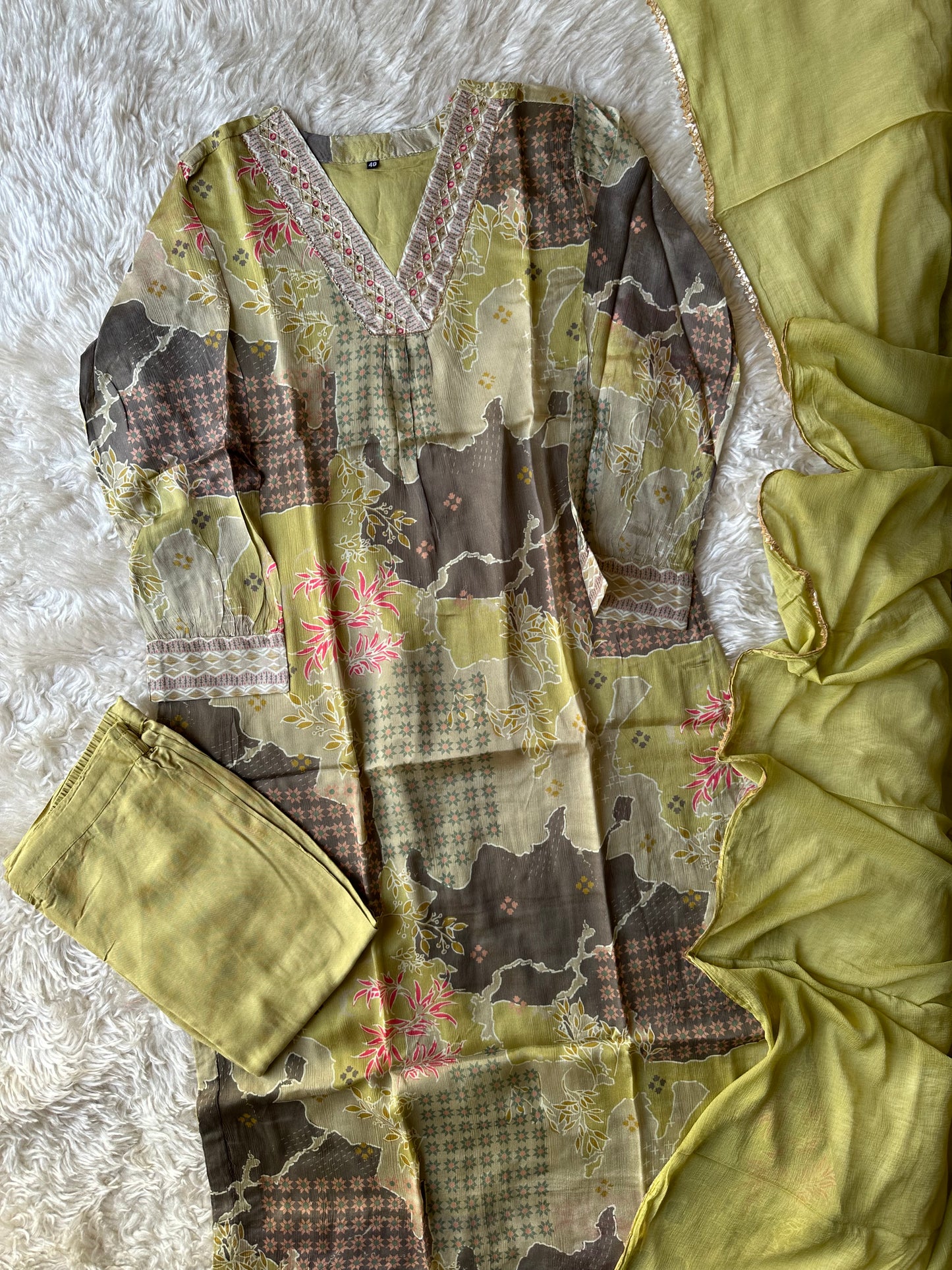 Chinon Kurti Afghani Pant Dupatta Set