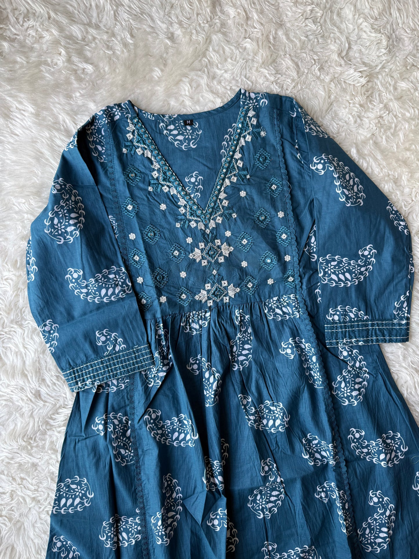 Cotton Thread Work Kurti Pant Set