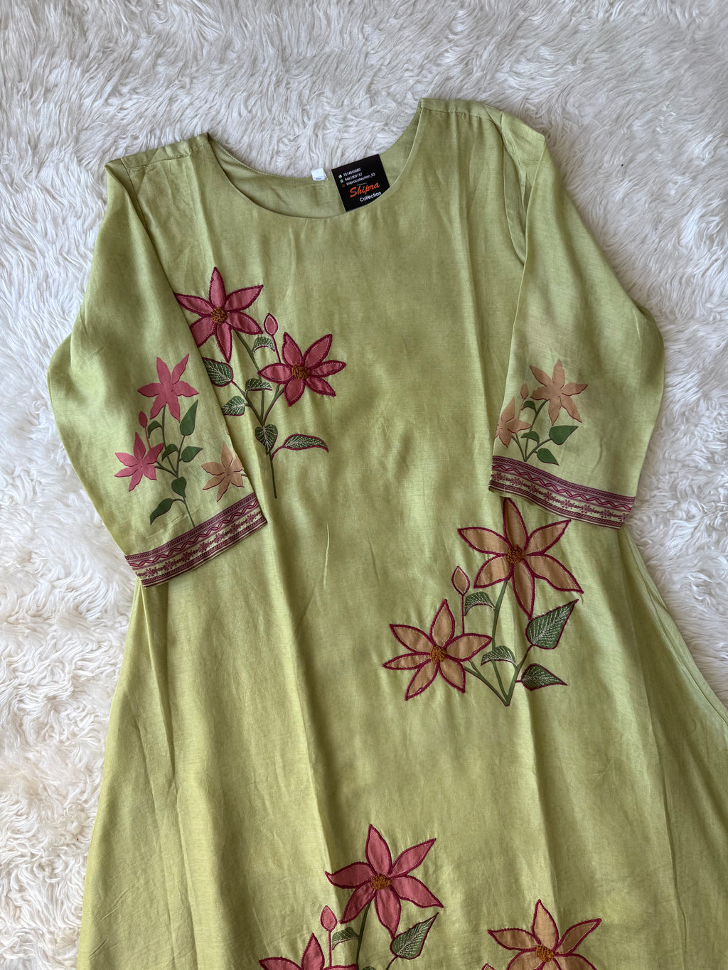 Mul Chanderi Kurti Pant Dupatta Set