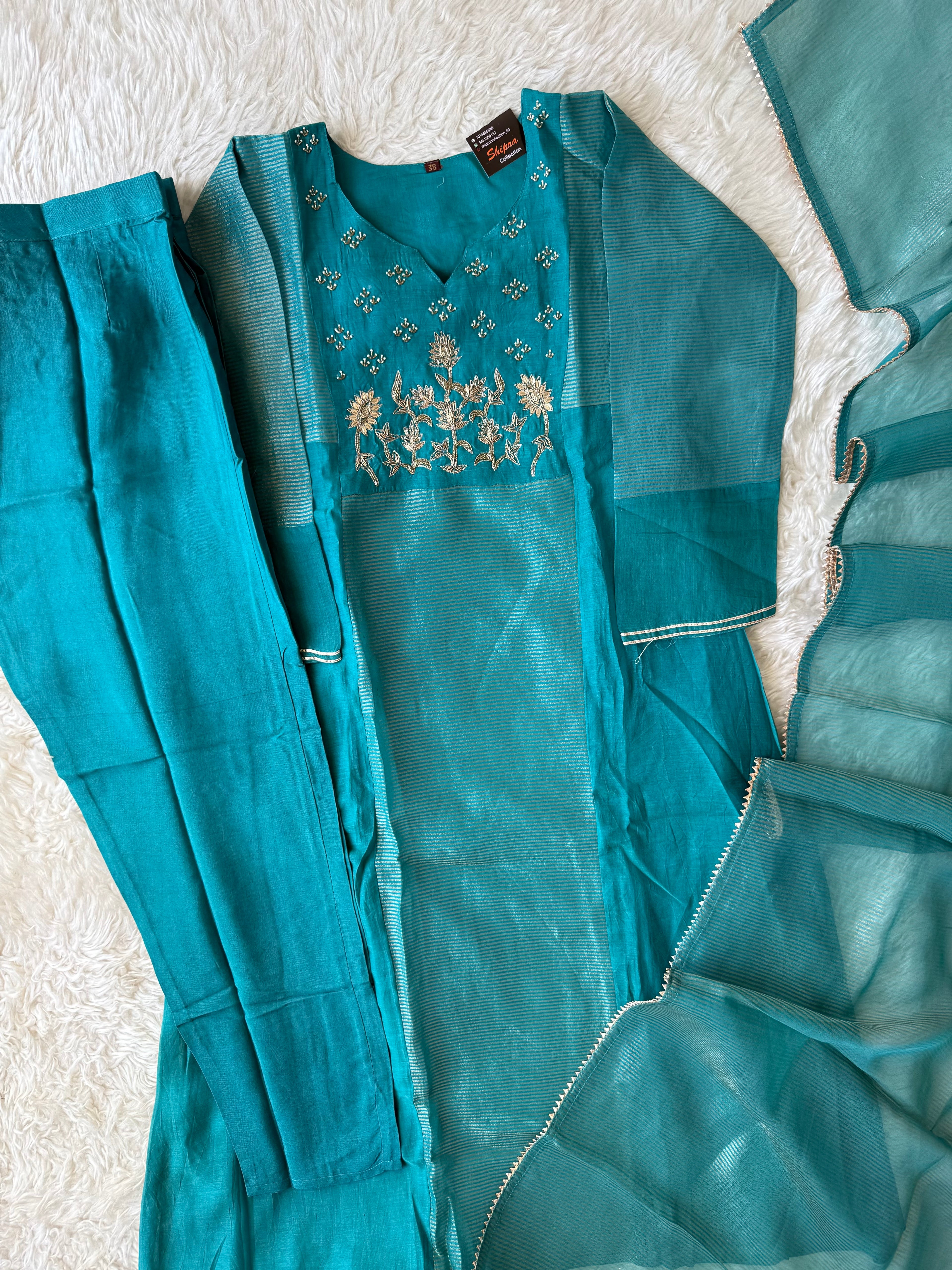 Mul Chanderi Kurti Pant Dupatta Set