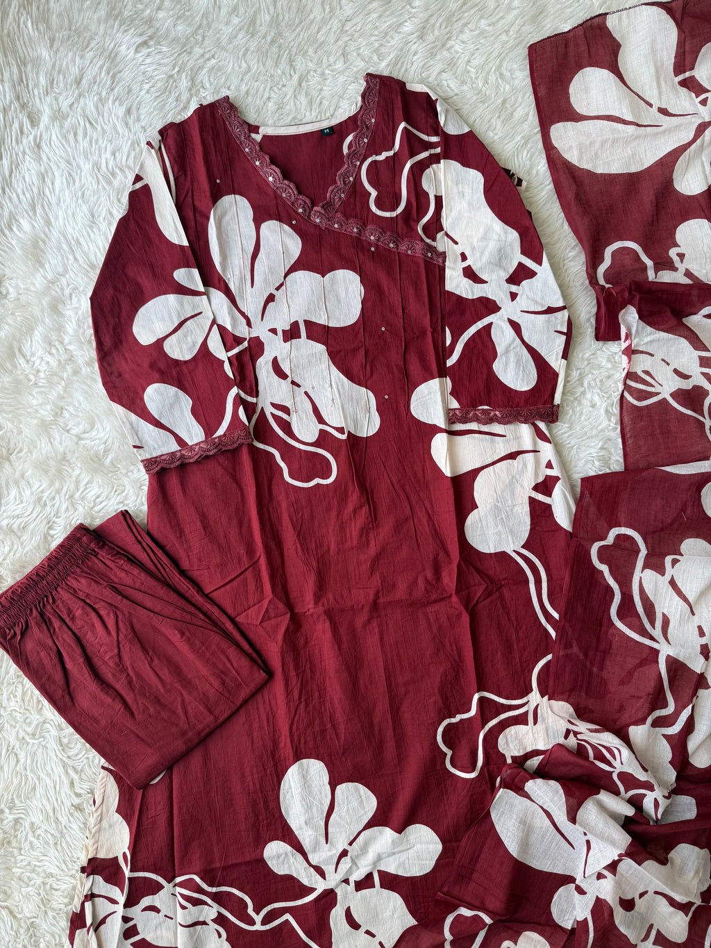 “Best Seller” Budget Friendly Kurti Pant Dupatta Set