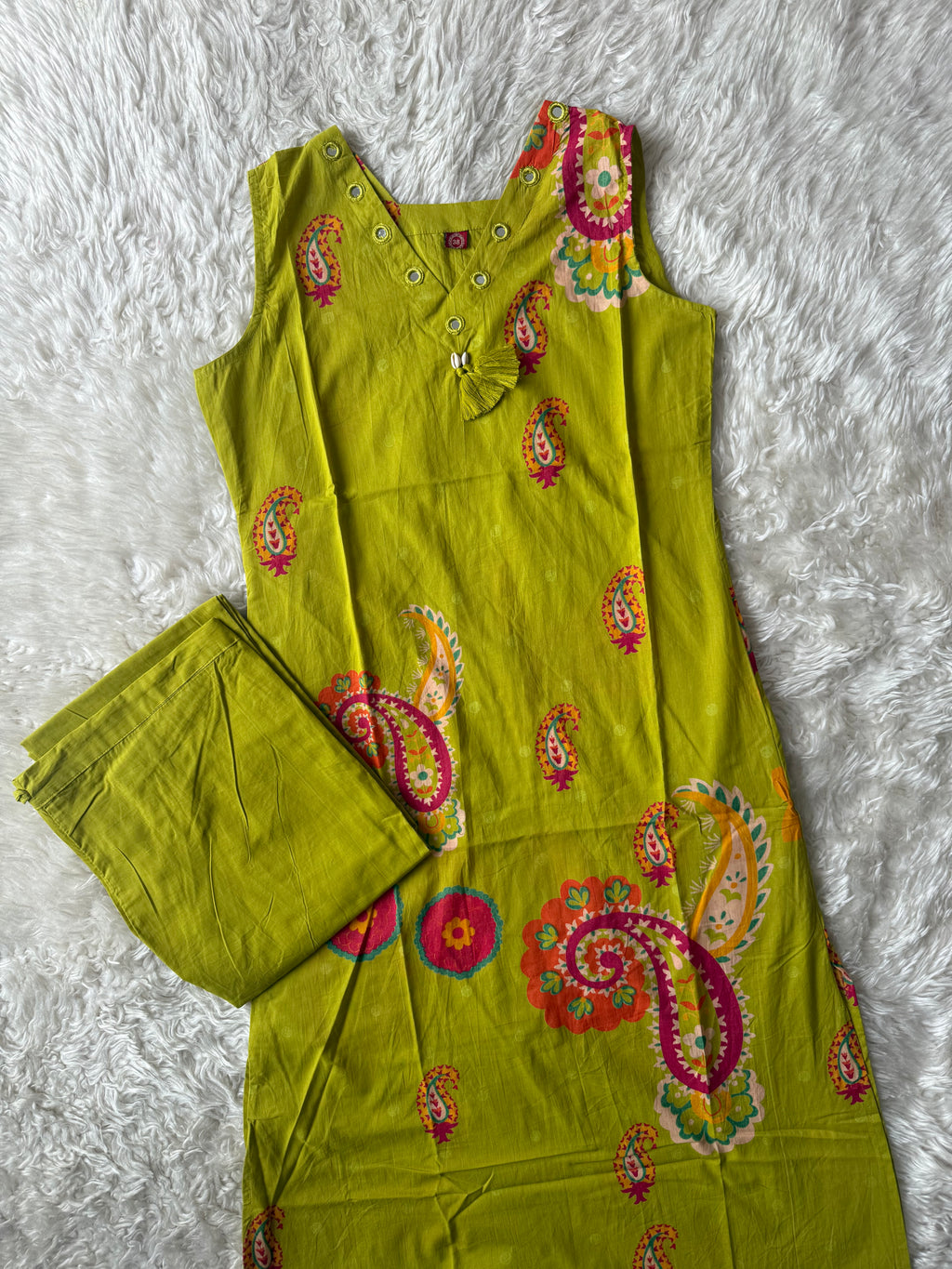Cotton Sleeveless Kurti Pant Set