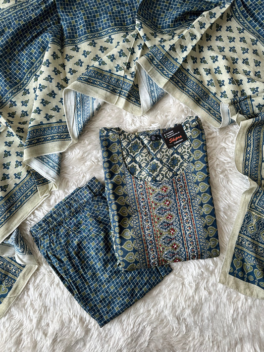 Crepe Silk Kurti Pant Dupatta Set