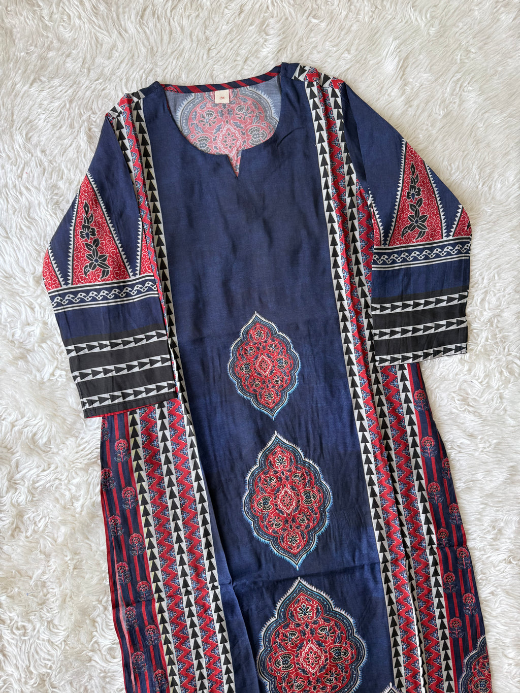Pure Muslin Silk Kurti Pant Dupatta Set