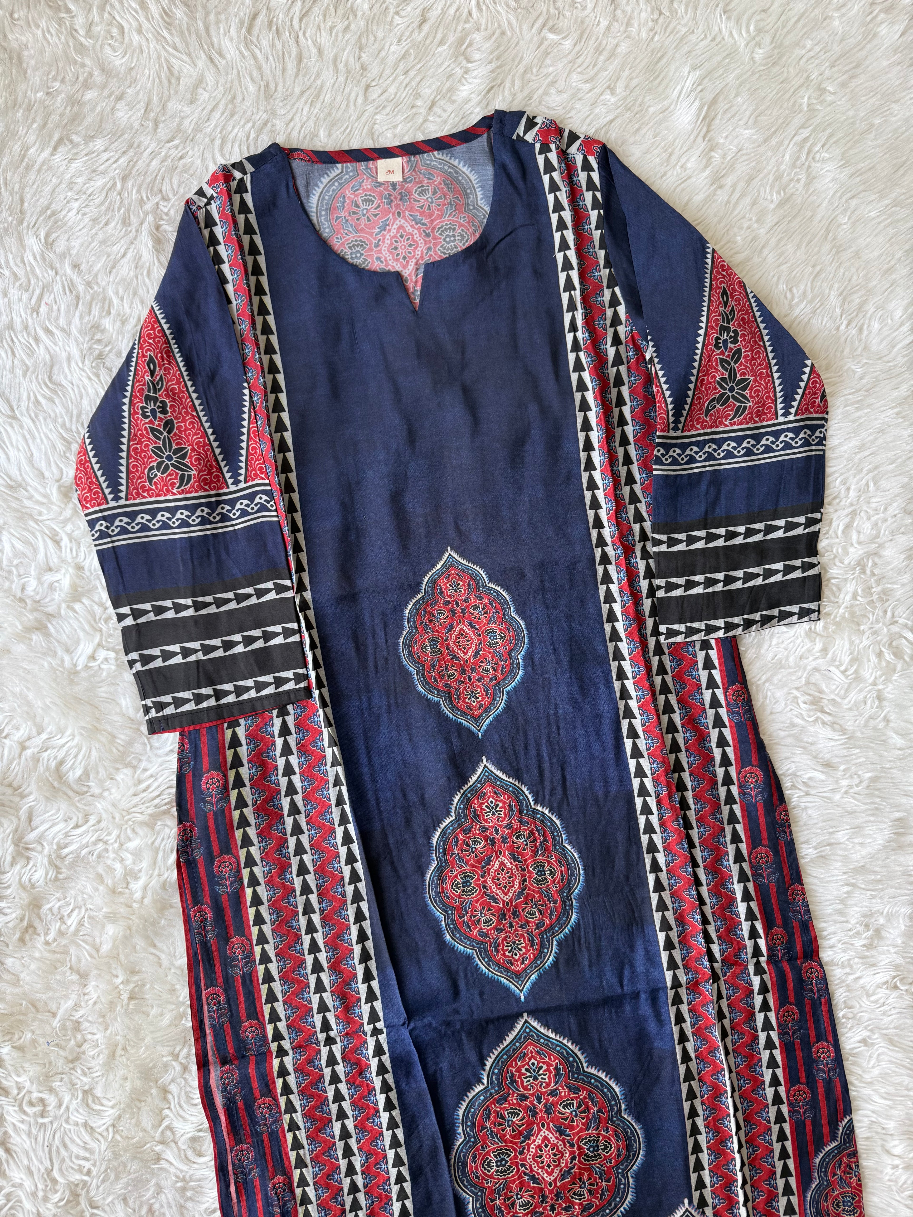 Pure Muslin Silk Kurti Pant Dupatta Set