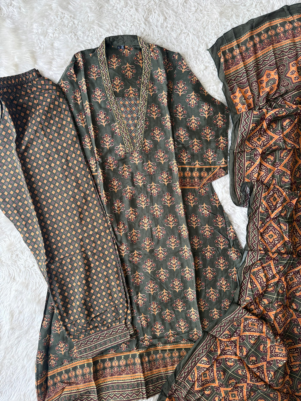 Crepe Silk Kurti Afghani Pant Dupatta Set