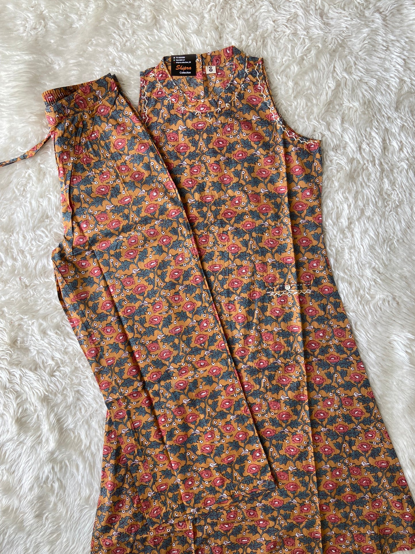 Pure Cotton Sleeveless Kurti Pant Set