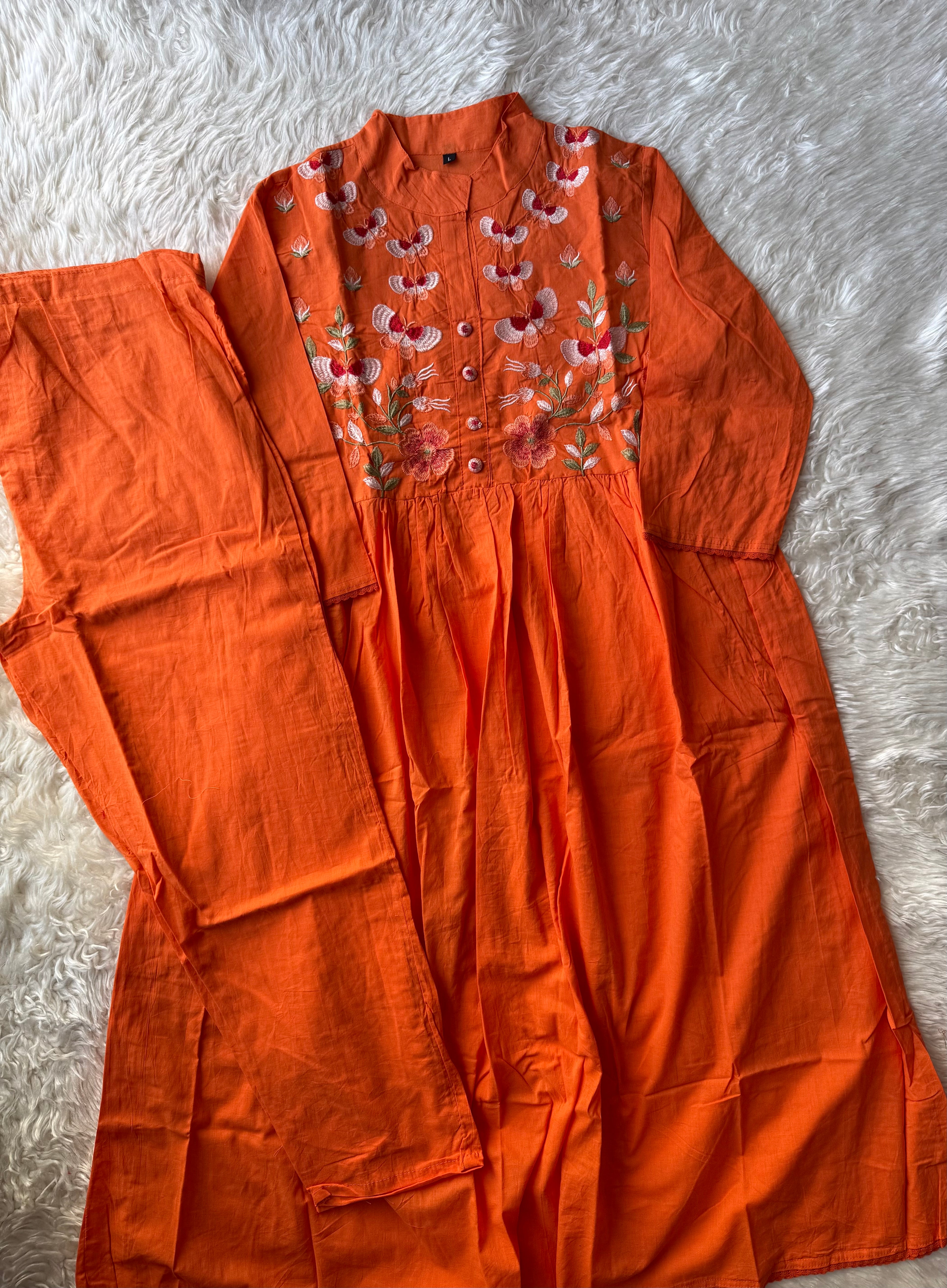 Cotton Thread Work Kurti Pant Set