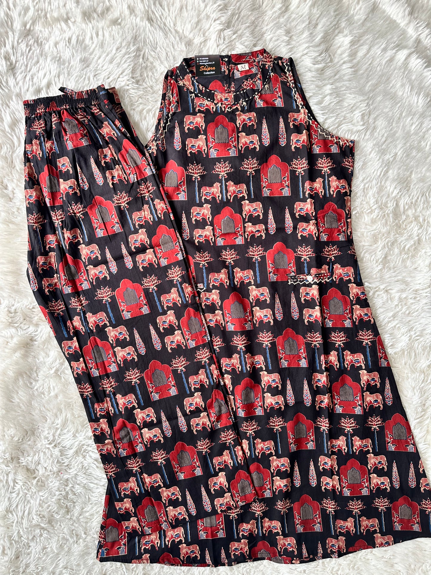 Pure Cotton Sleeveless Kurti Pant Set