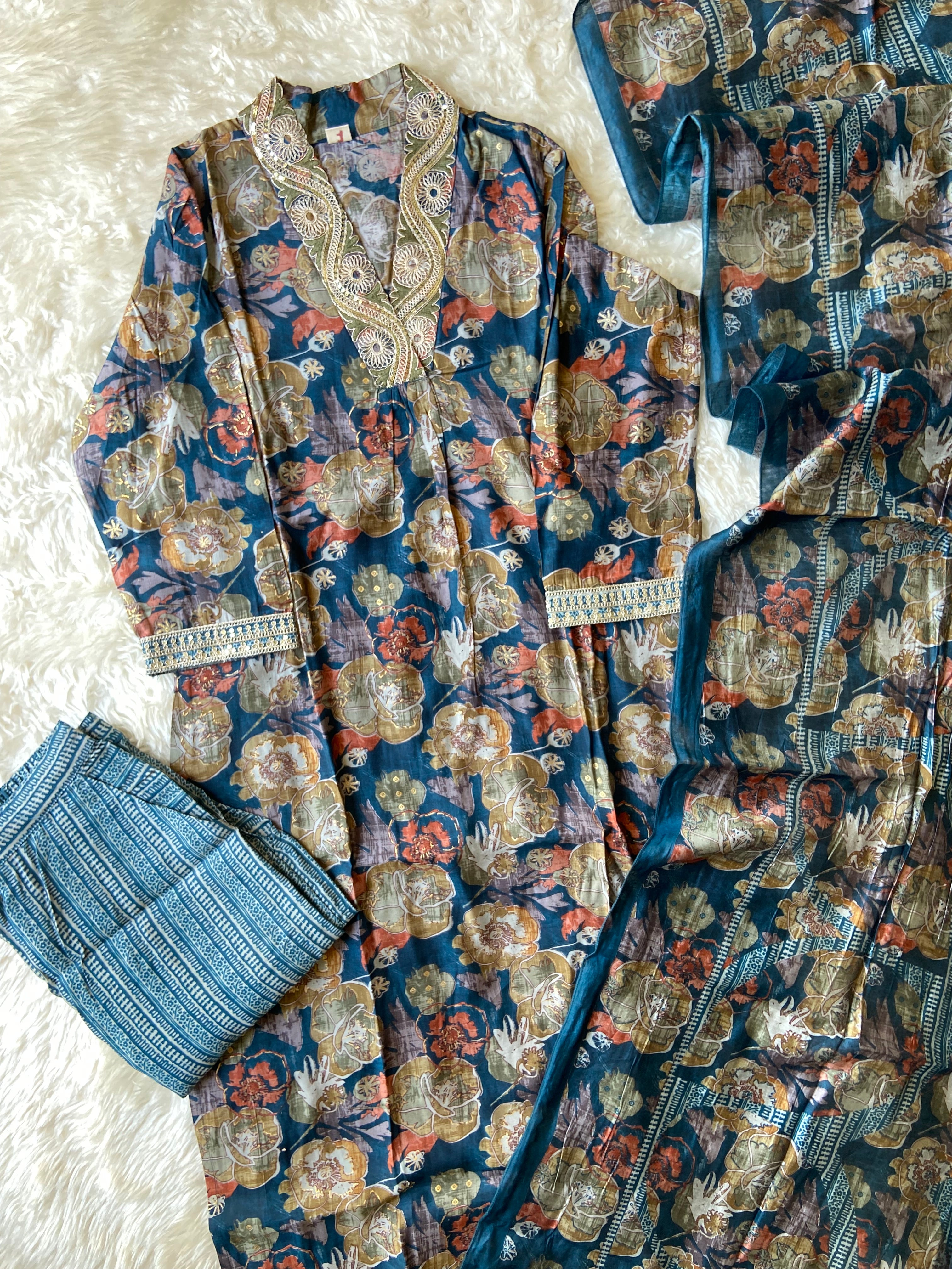 Muslin Silk Kurti Pant Dupatta Set