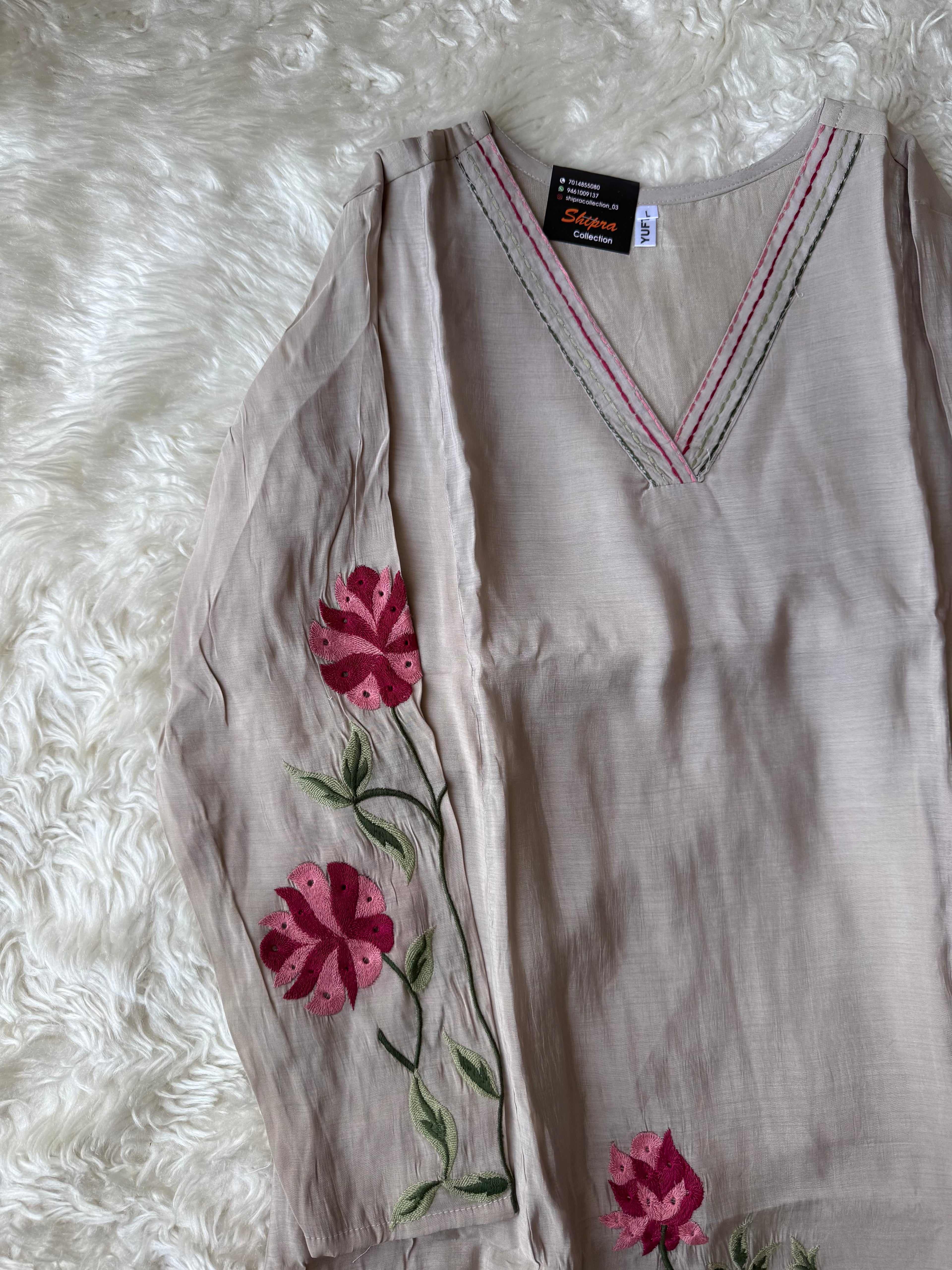 Mul Chanderi Kurti Pant Dupatta Set