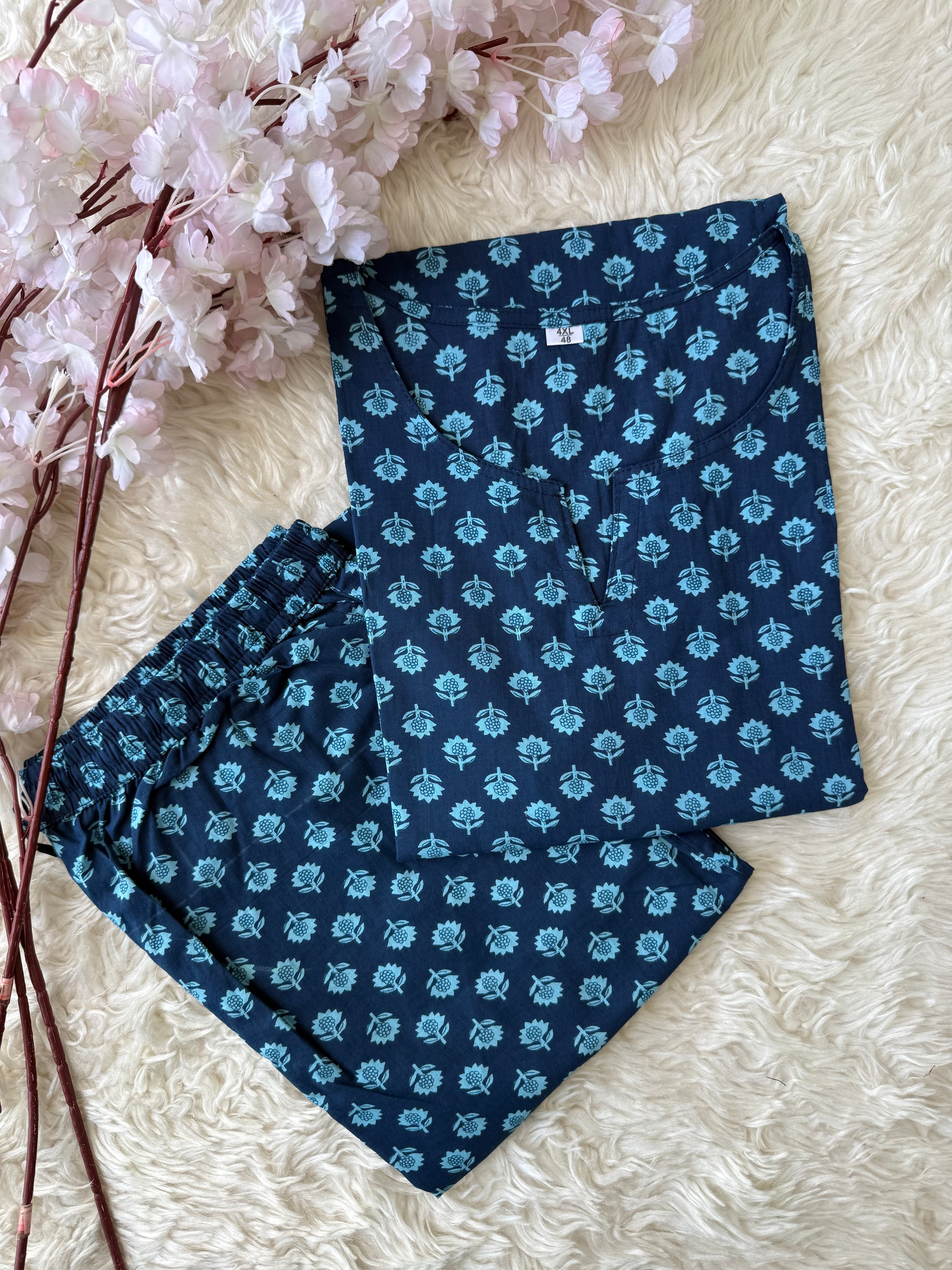 “Plus Size” Lounge Wear