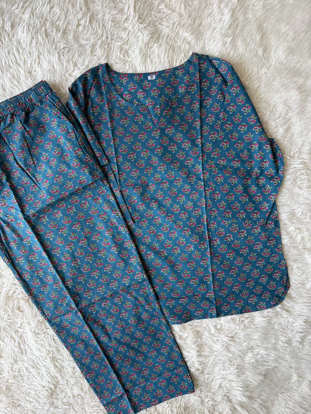 “Plus Size” Lounge Wear