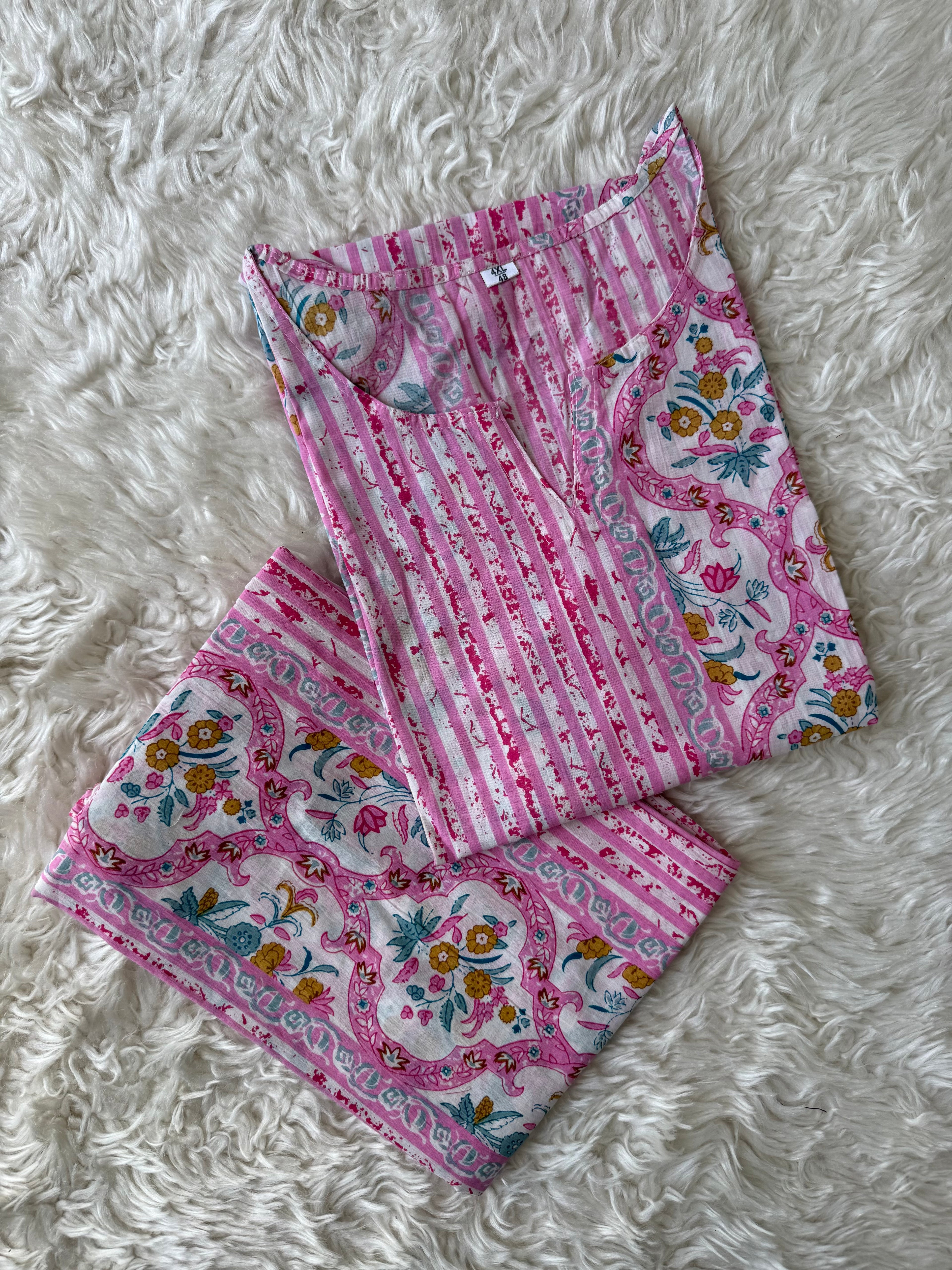 “Plus Size” Lounge Wear