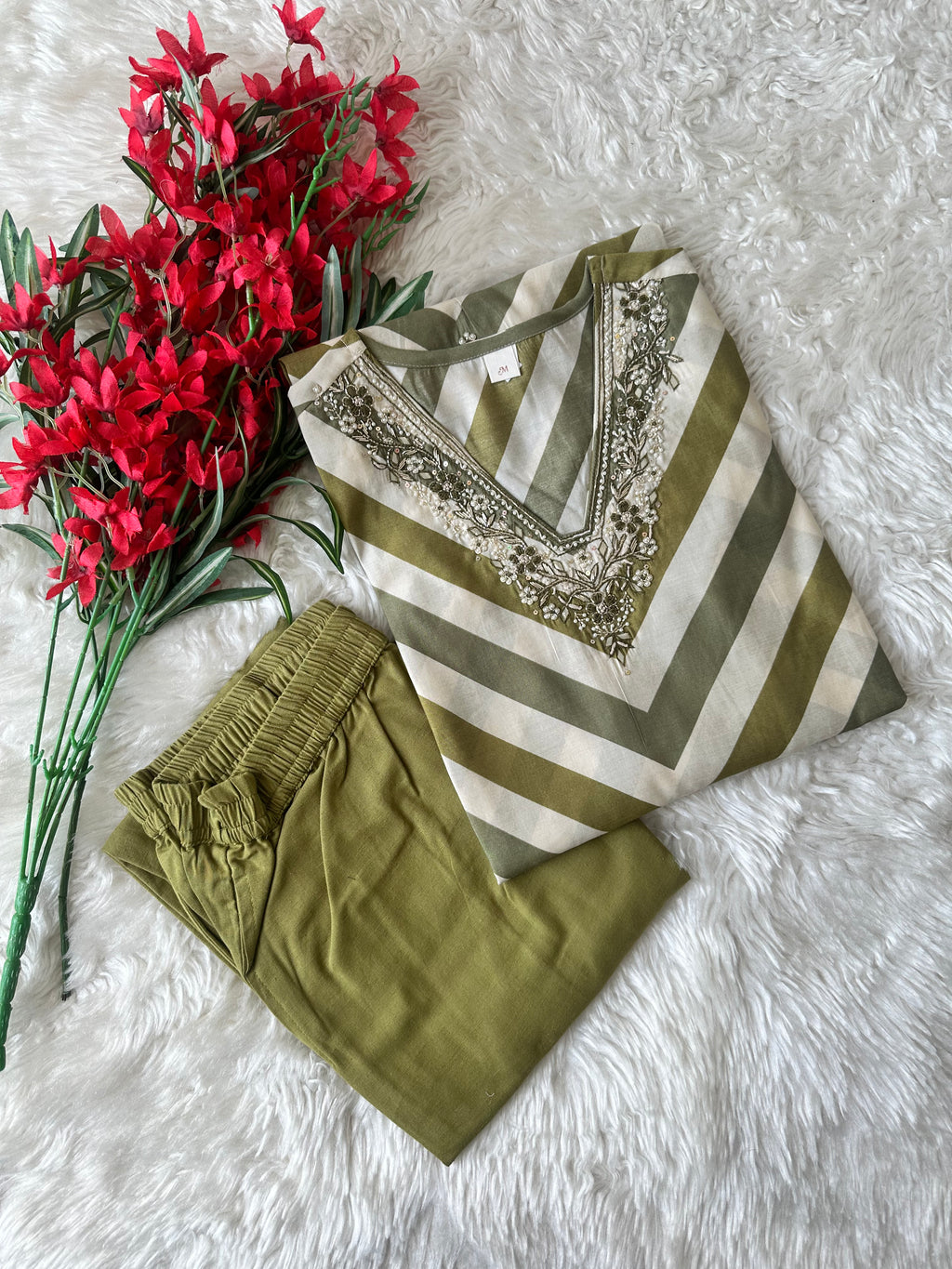 Pure Muslin Silk Kurti Pant Set