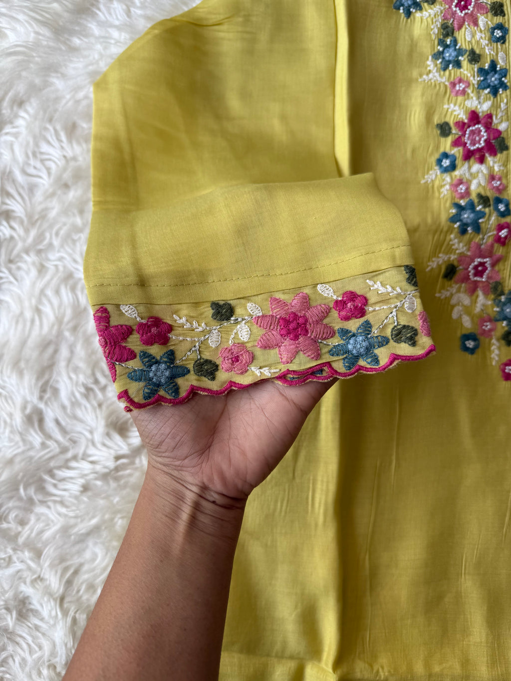 Mul Chanderi Kurti Pant Dupatta Set