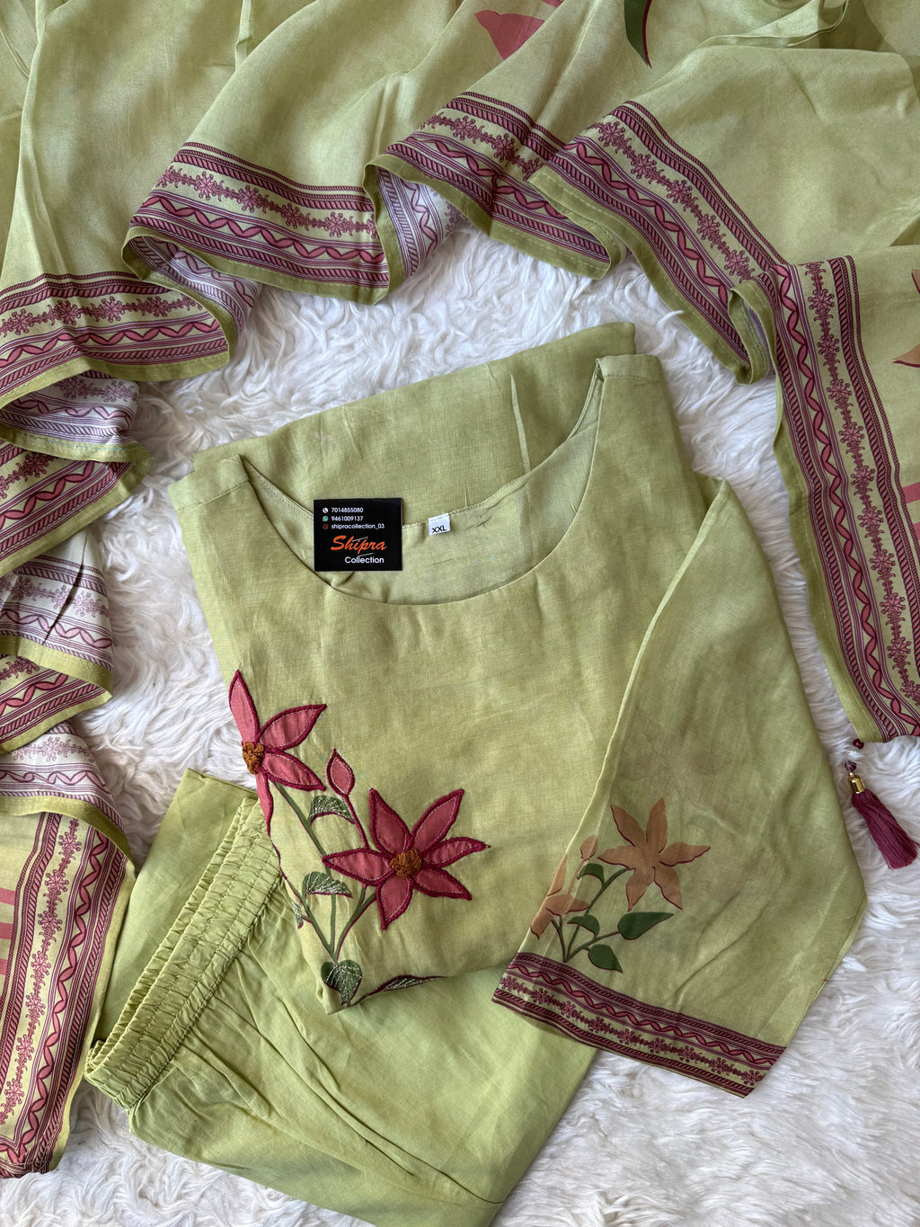 Mul Chanderi Kurti Pant Dupatta Set