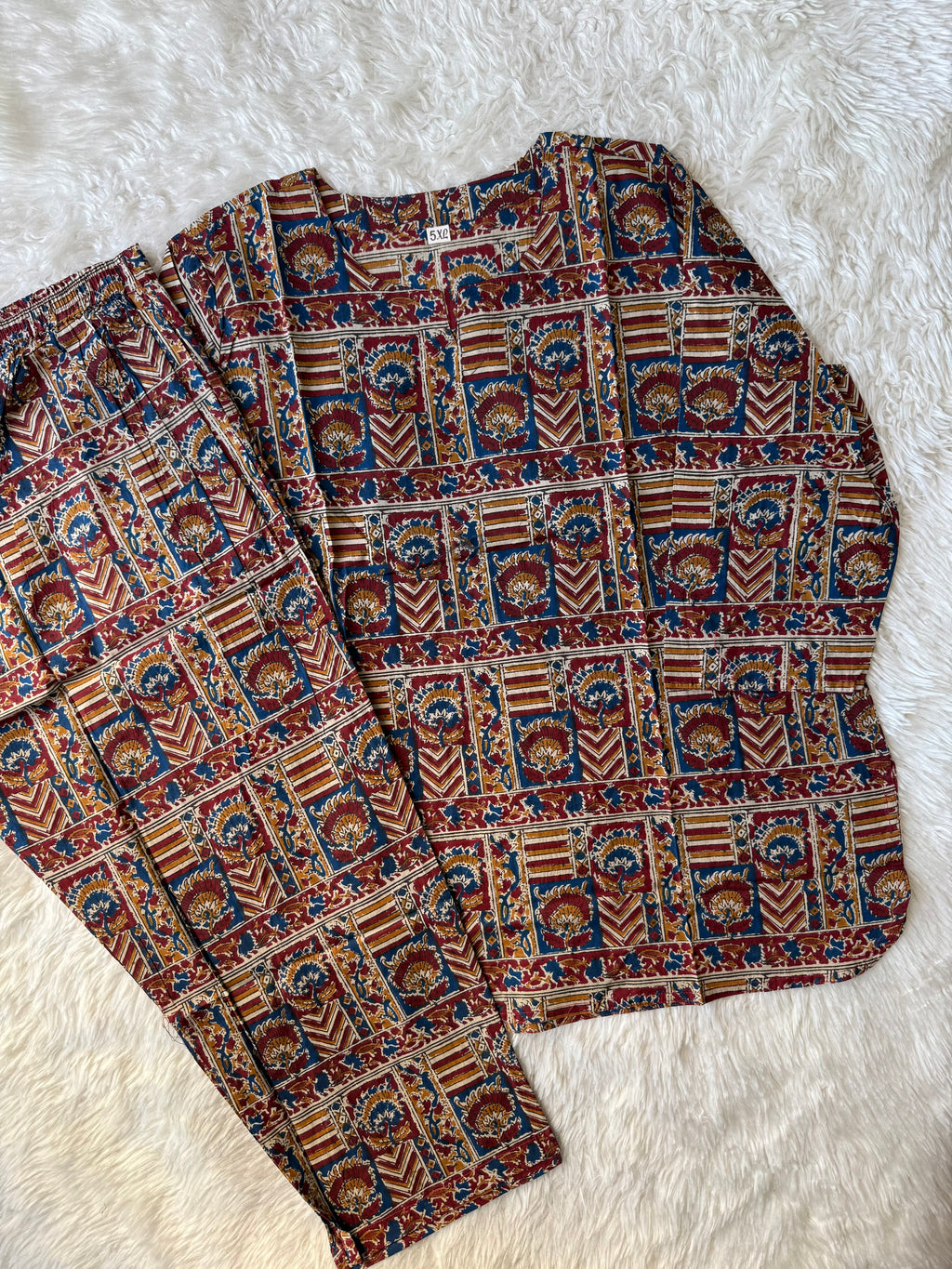 “Plus Size” Lounge Wear