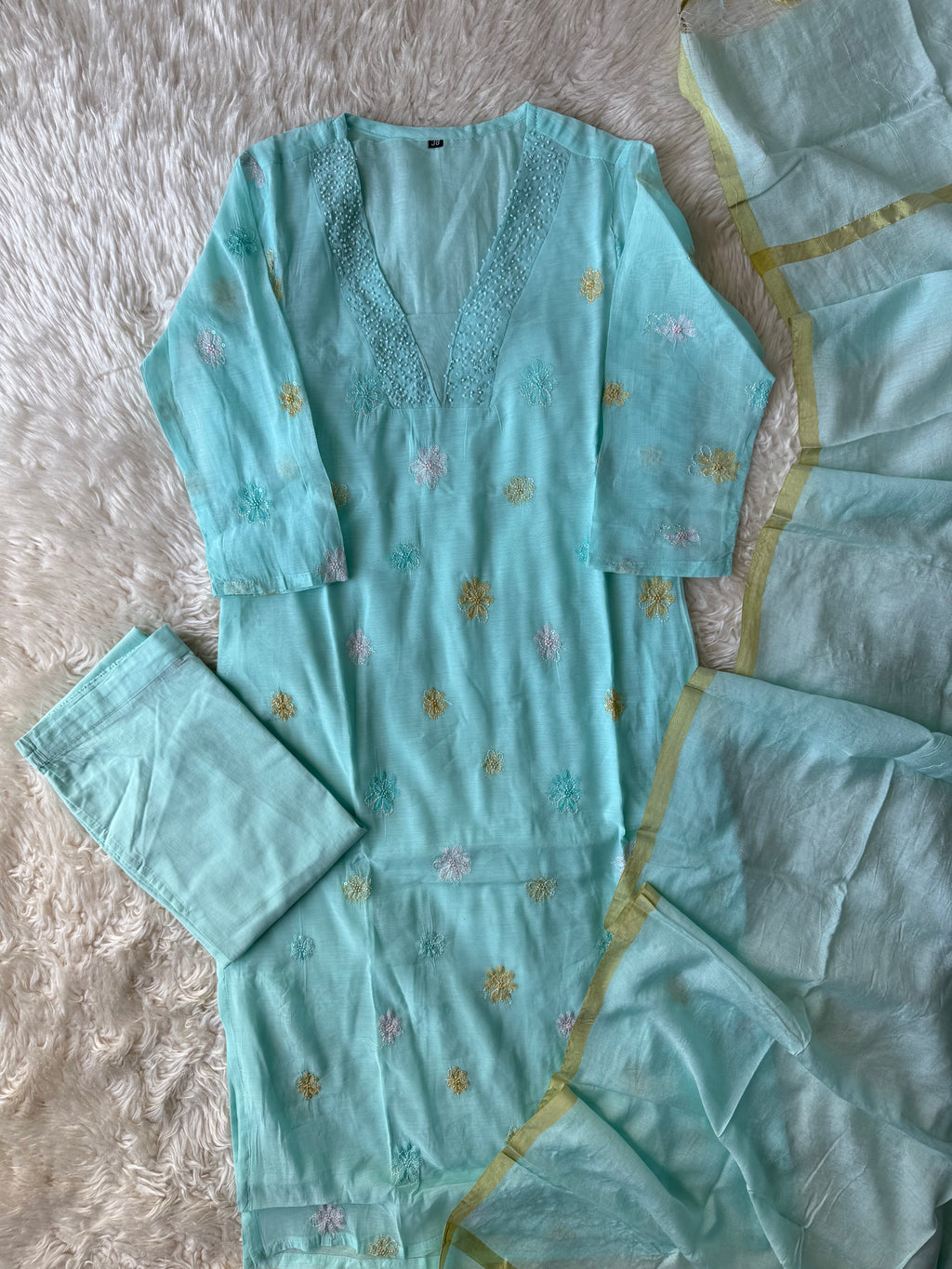 Mul Chanderi Kurti Pant Dupatta Set