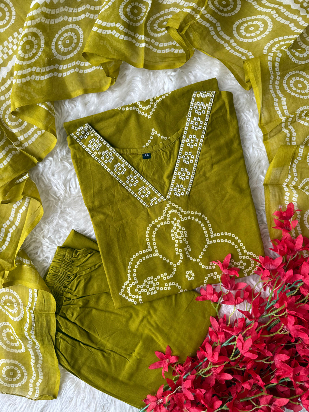 Budget Friendly Kurti Pant Dupatta Set