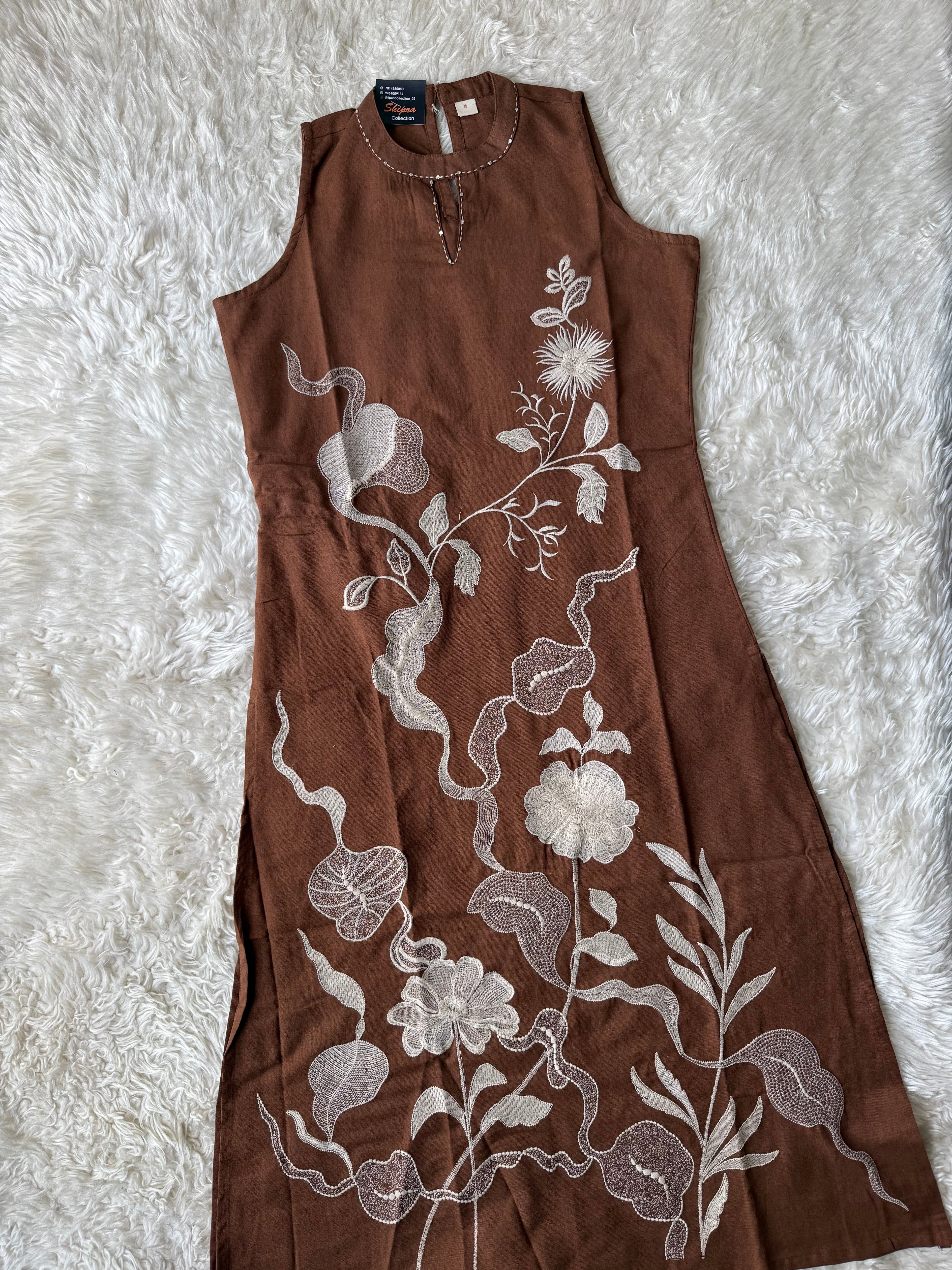 Khadi Cotton Sleeveless Kurti Pant Set