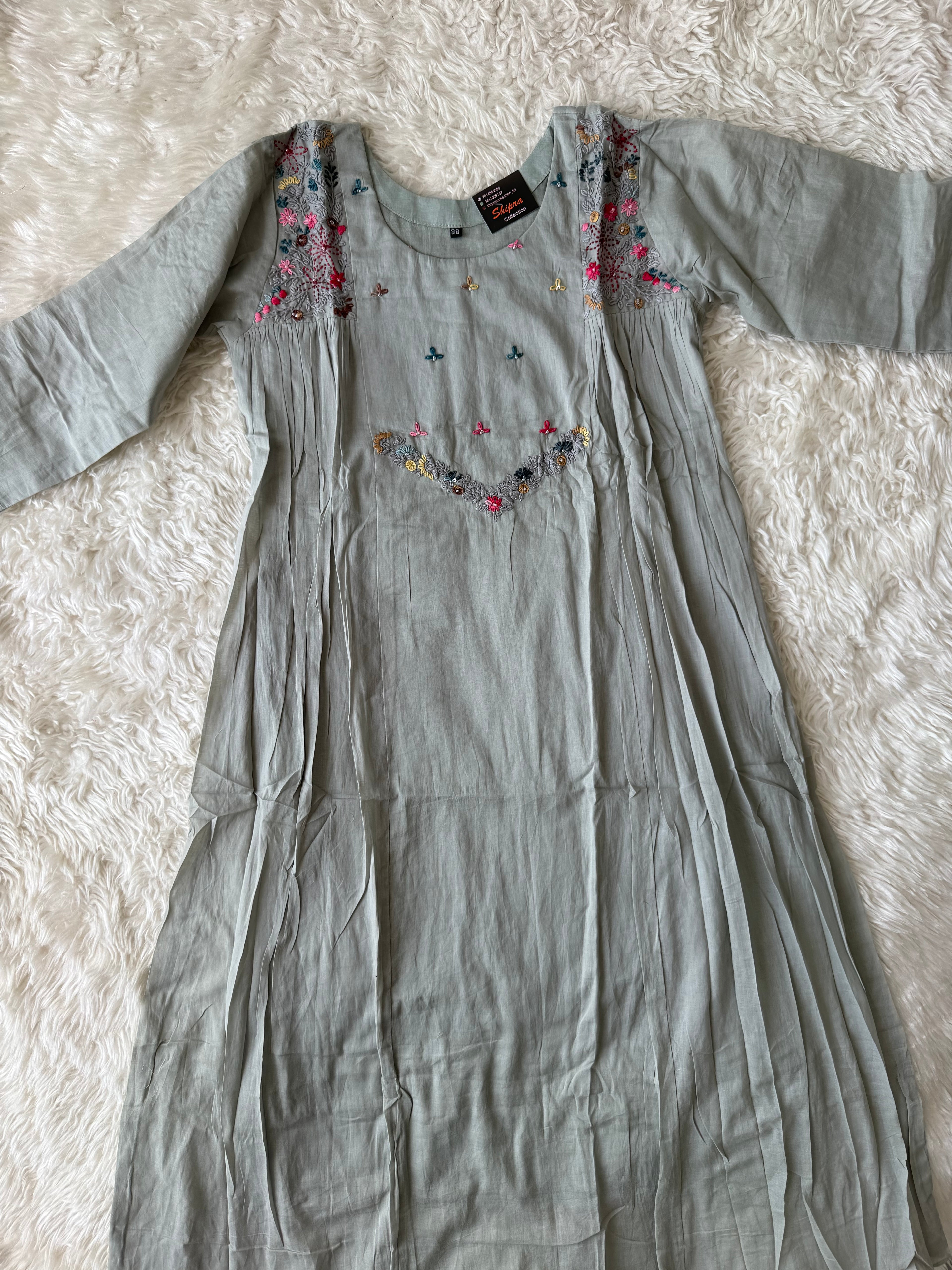 Mul Chanderi Kurti Pant Dupatta Set