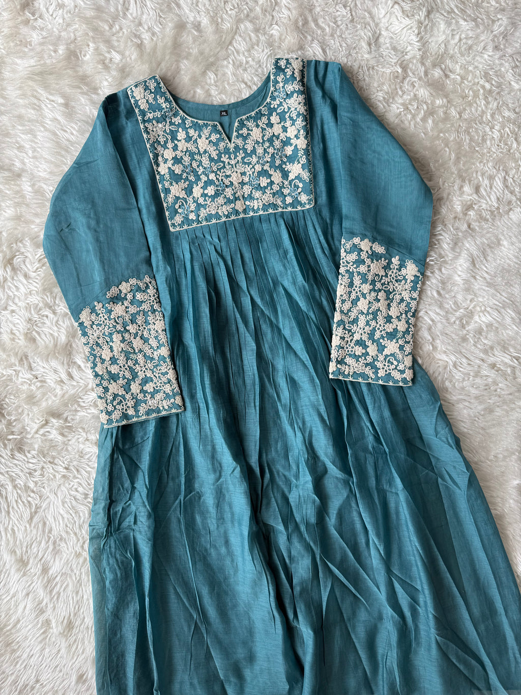 Pure Mul Chanderi Kurti Pant Dupatta Set