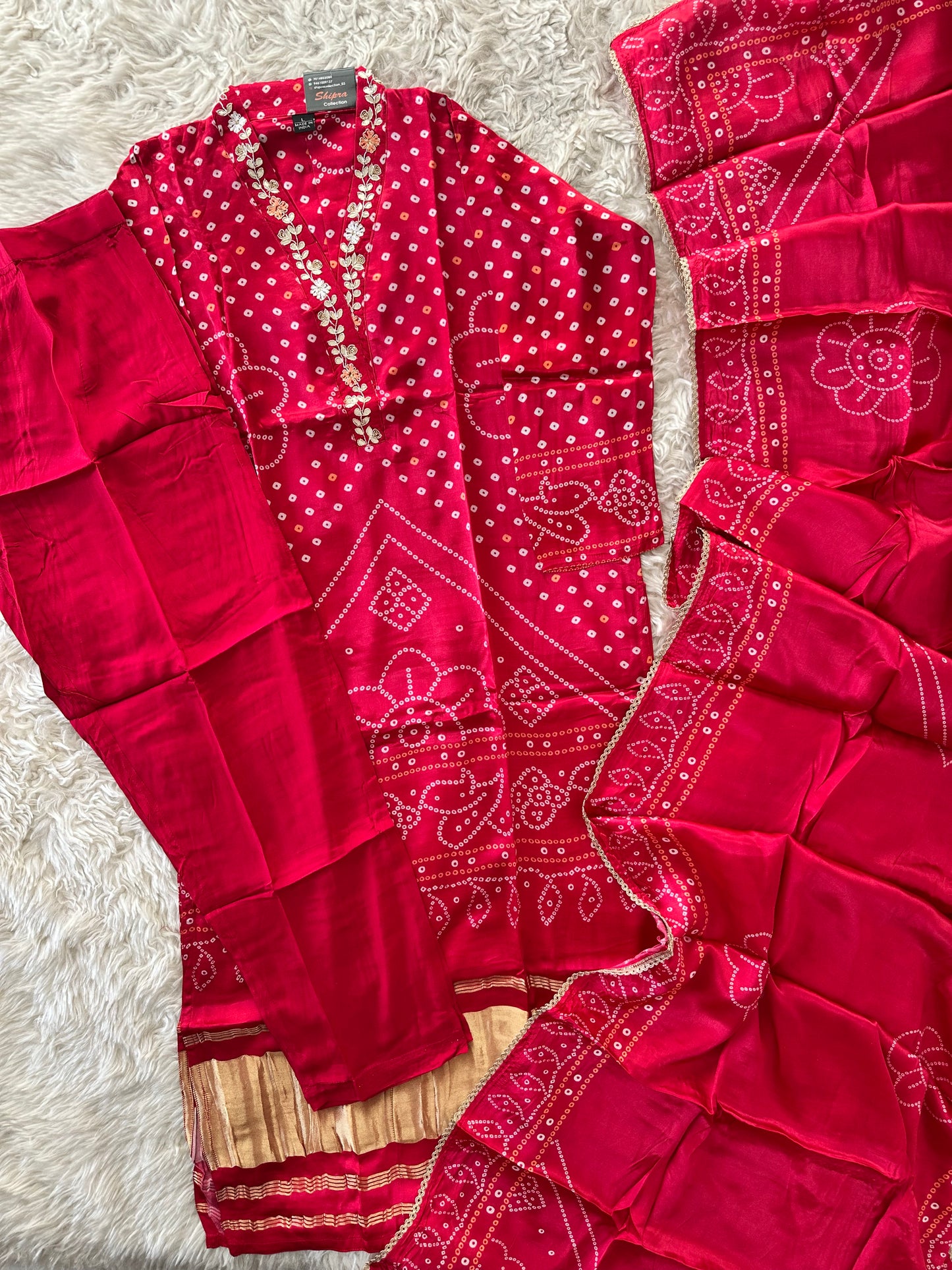 Gazi Silk Kurti Pant Dupatta Set