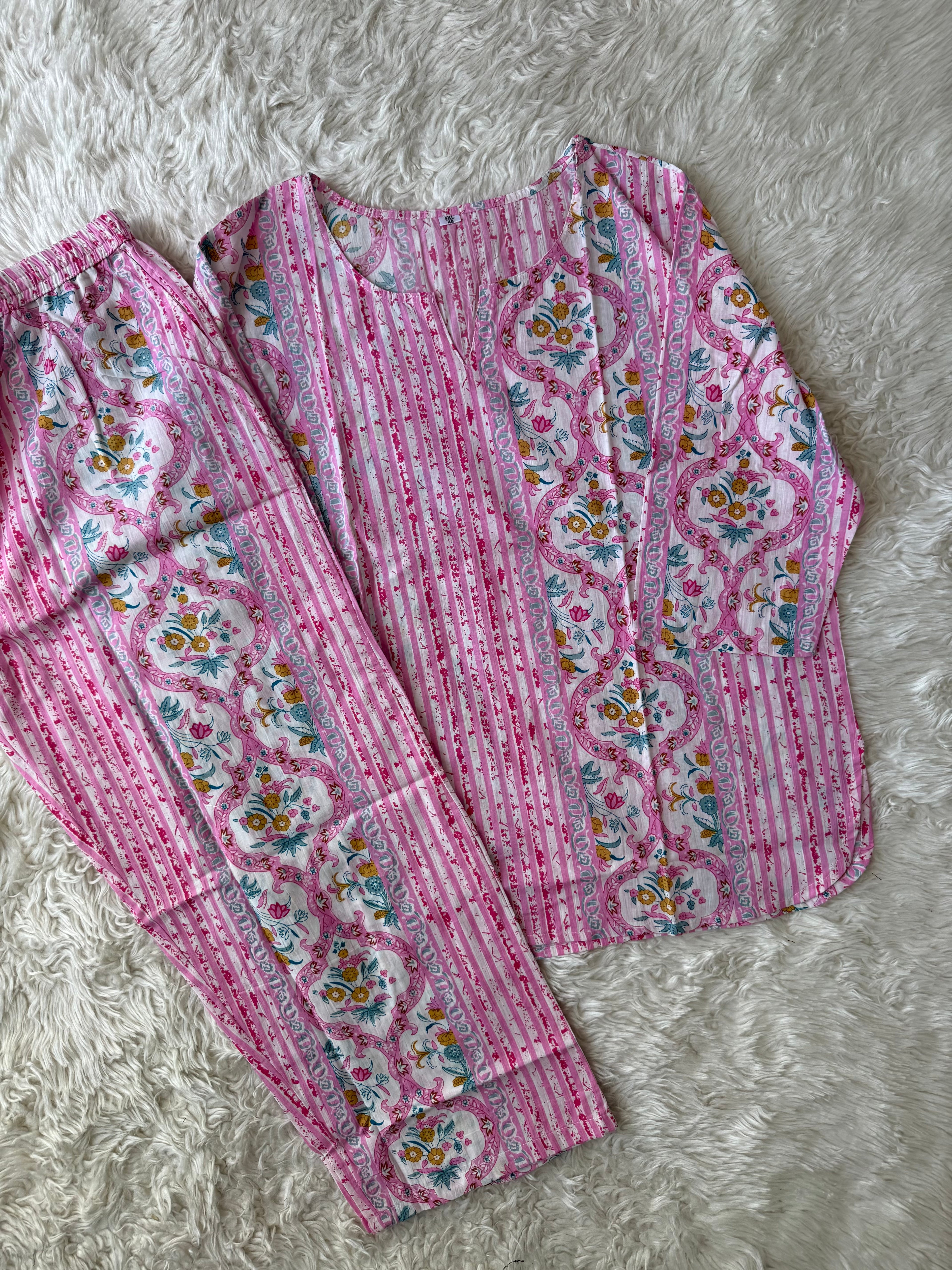 “Plus Size” Lounge Wear