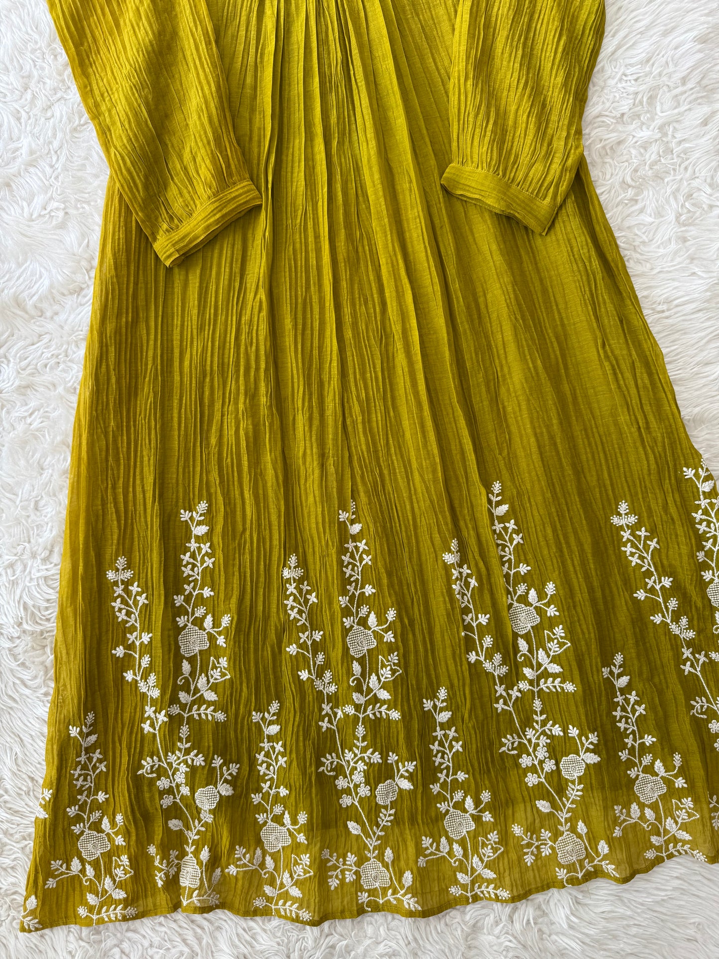 Mul Chanderi Kurti Pant Dupatta Set
