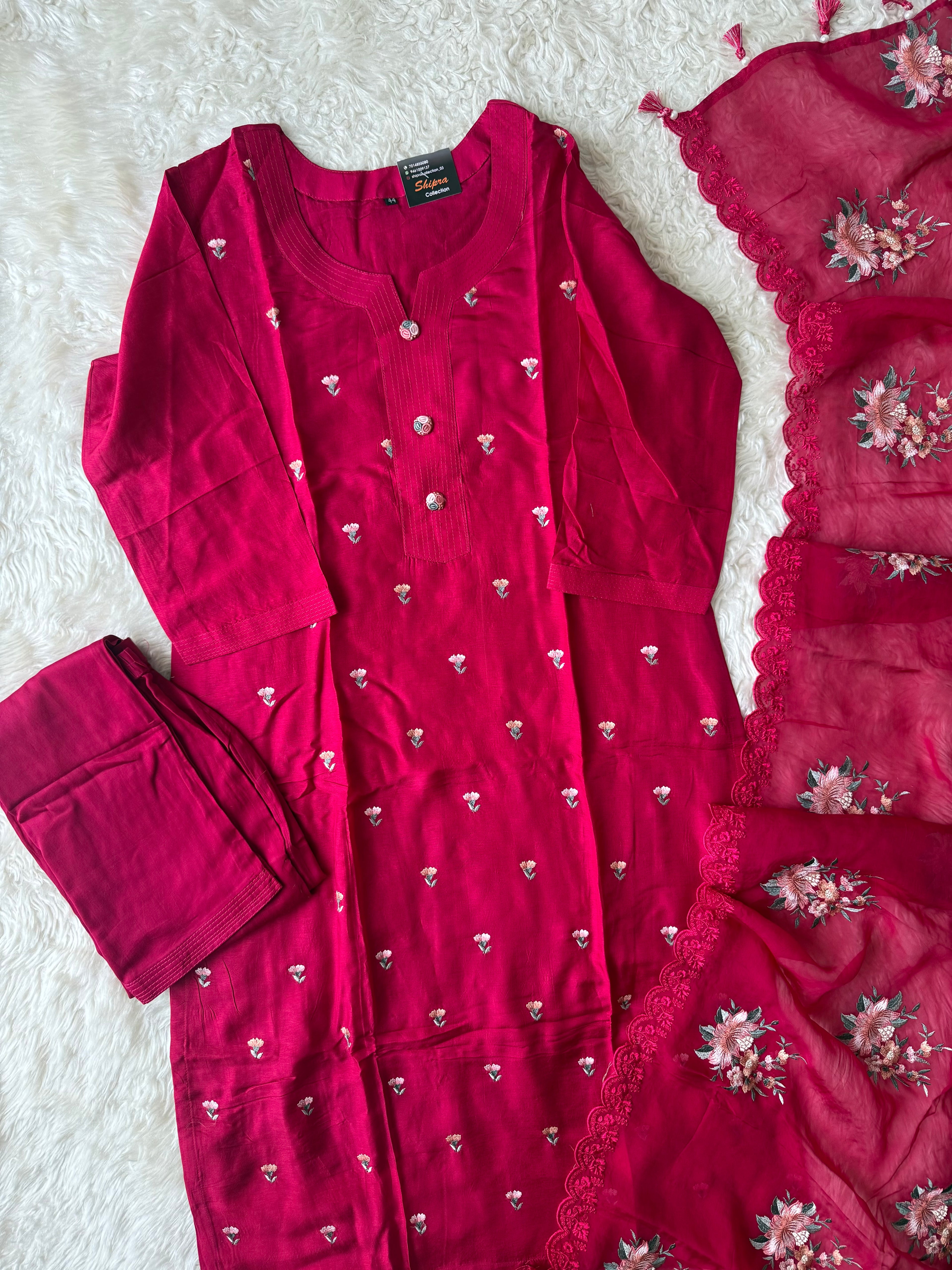 Dola Silk Kurti Pant Dupatta Set