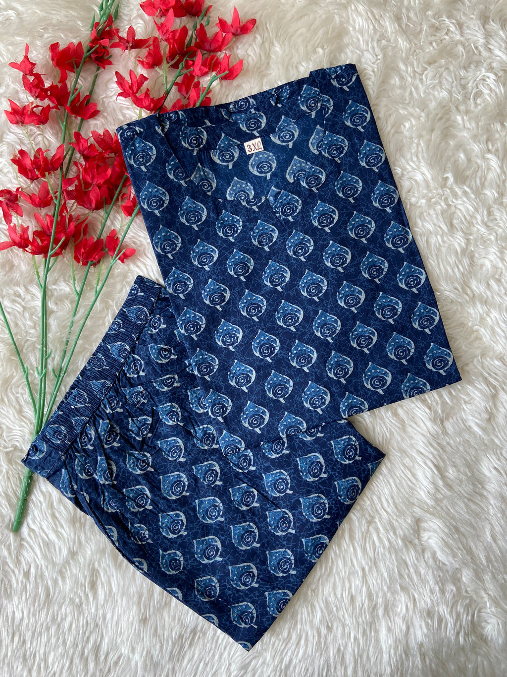 “Plus Size” Lounge Wear