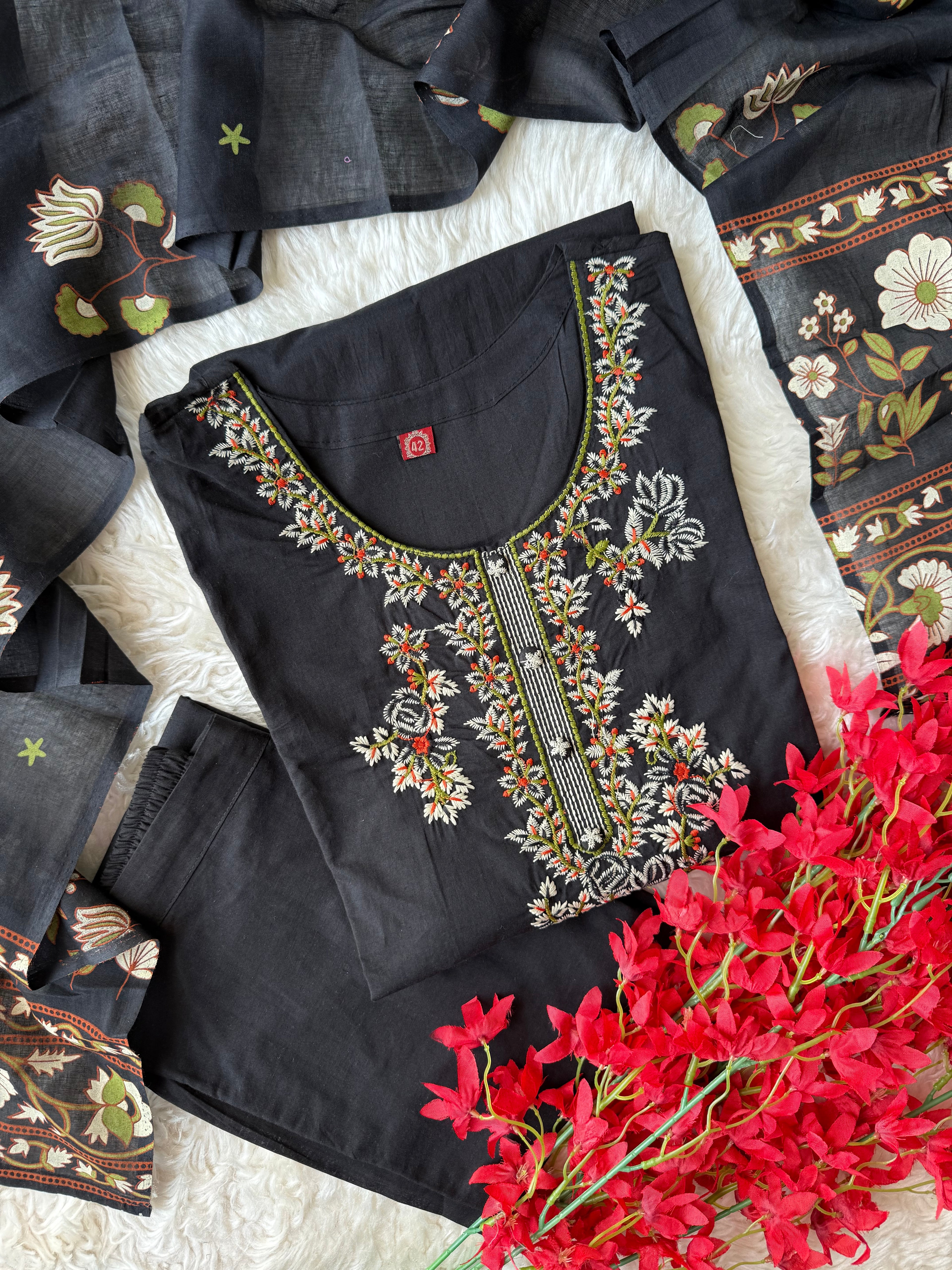 Pure Cotton Kurti Pant Dupatta Set