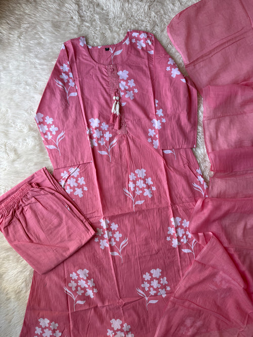 Budget Friendly Floral Set