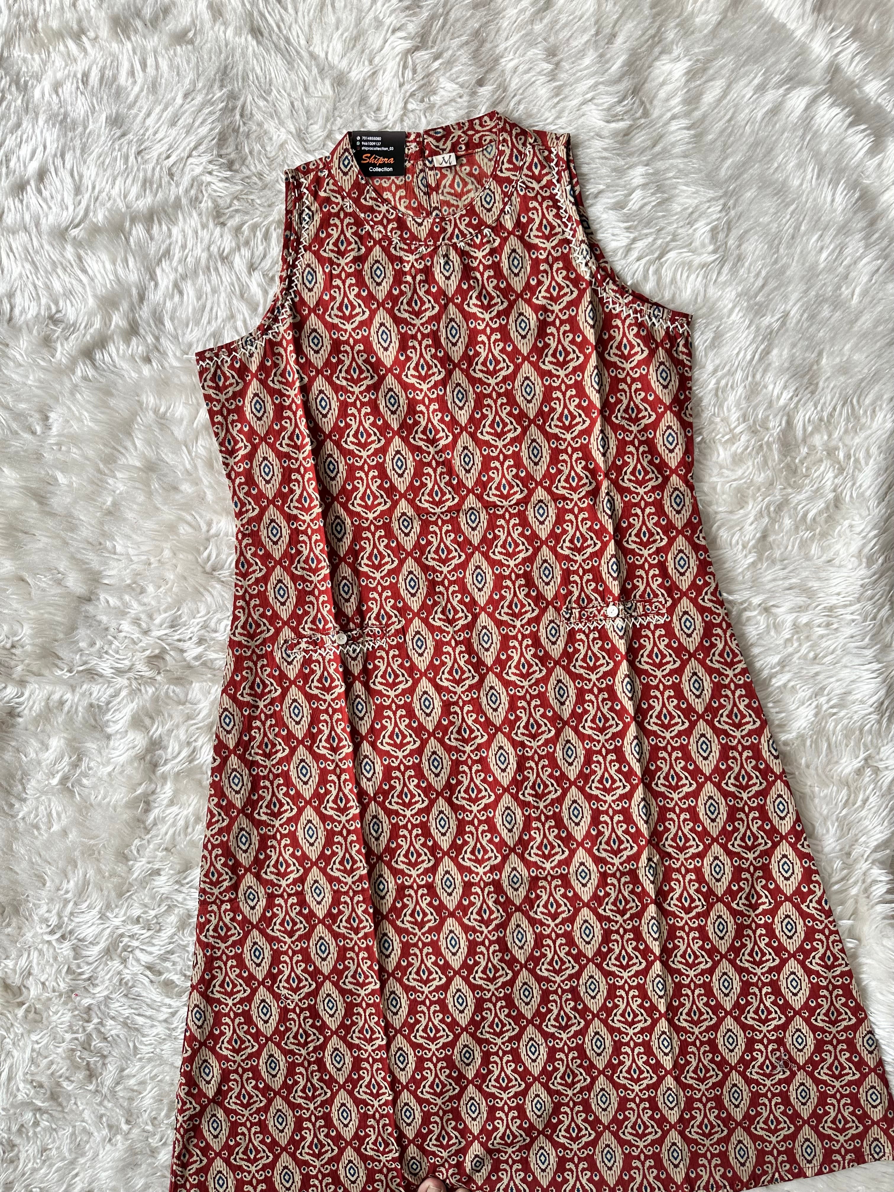 Pure Cotton Sleeveless Kurti Pant Set