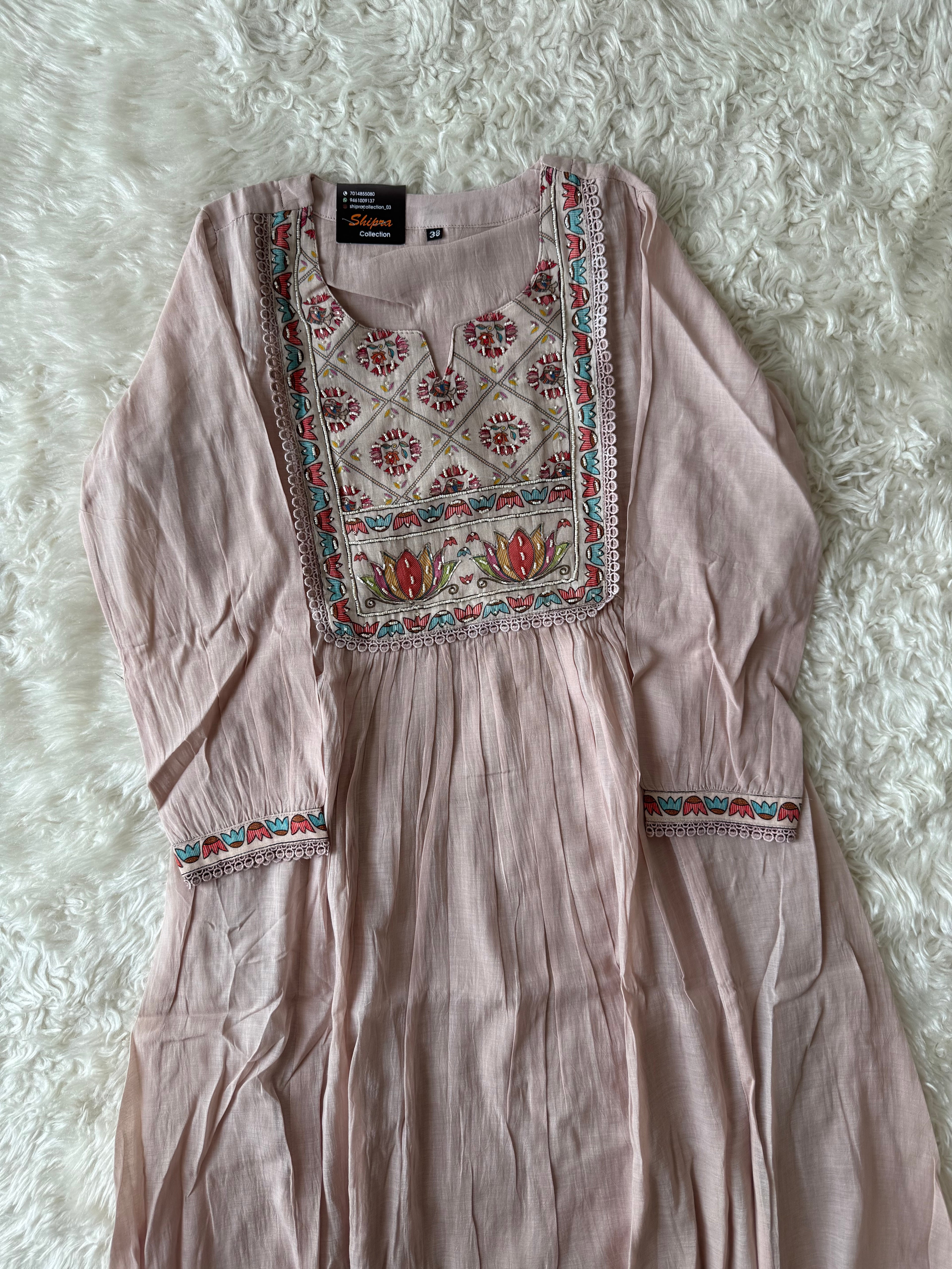 Mul Chanderi Kurti Pant Dupatta Set