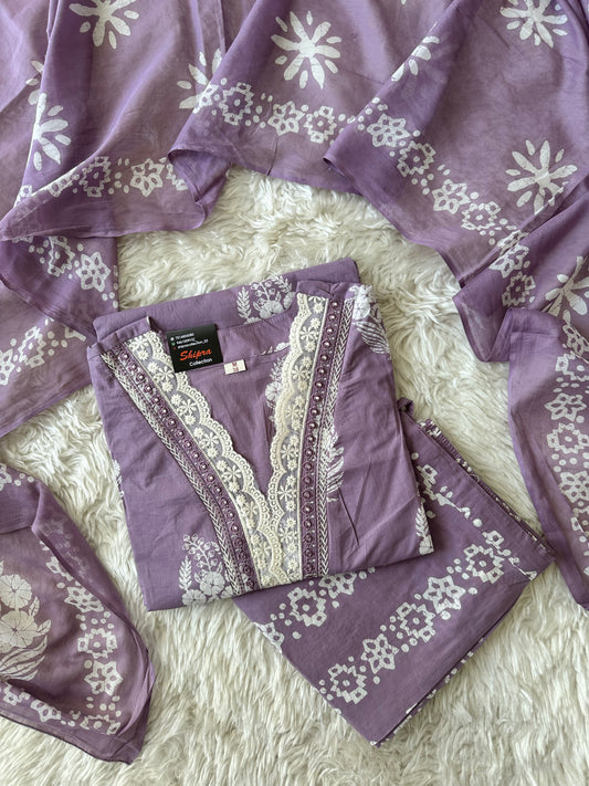 Mul Cotton Lace Details Set