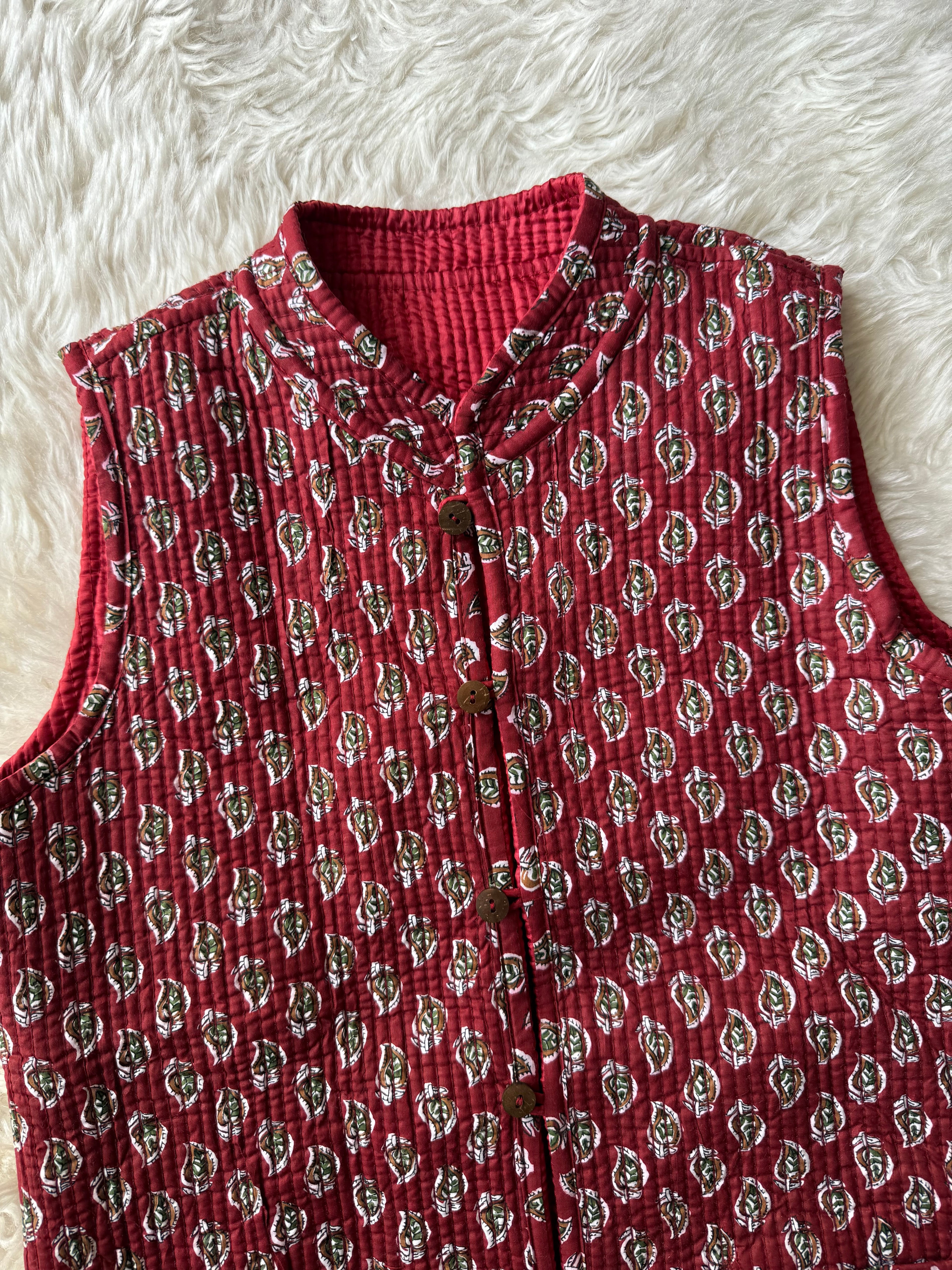 Reversible Quilted Sleevesless Jacket