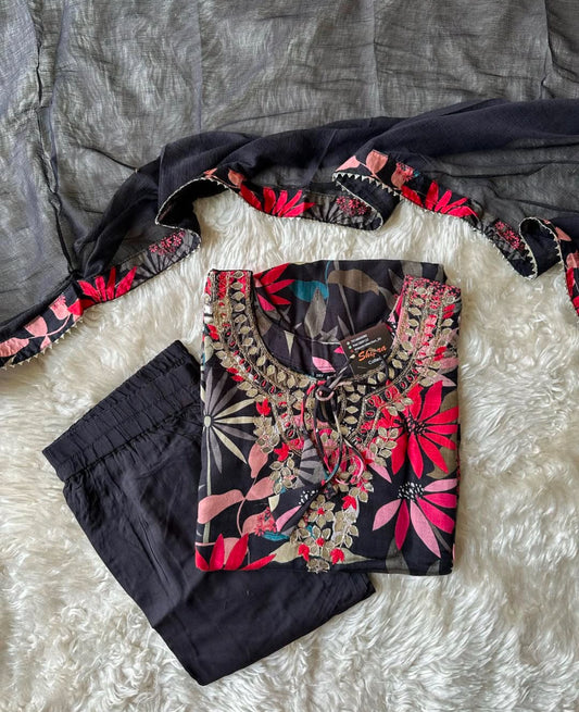 Stock Clearance 🚨
 Premium Muslin Silk Kurti Pant Dupatta Set
